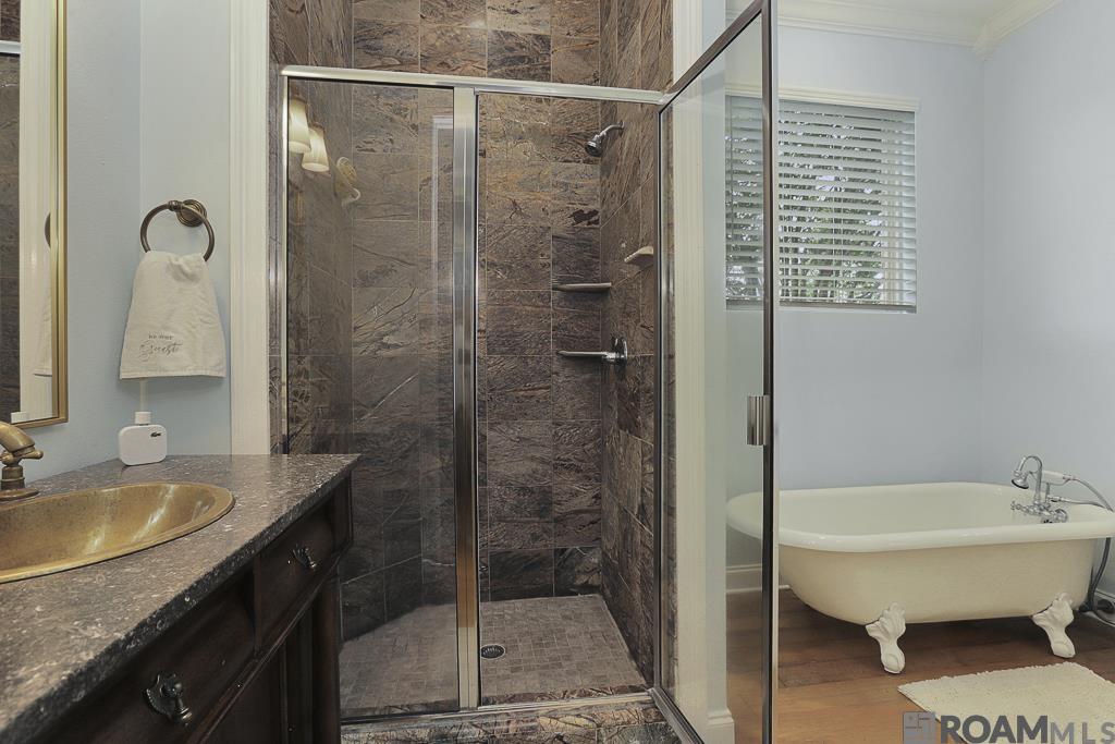 5042 Thompson Cove Dr, St Francisville, LA, 70775