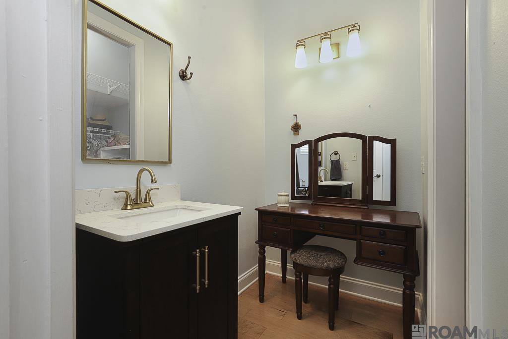 5042 Thompson Cove Dr, St Francisville, LA, 70775