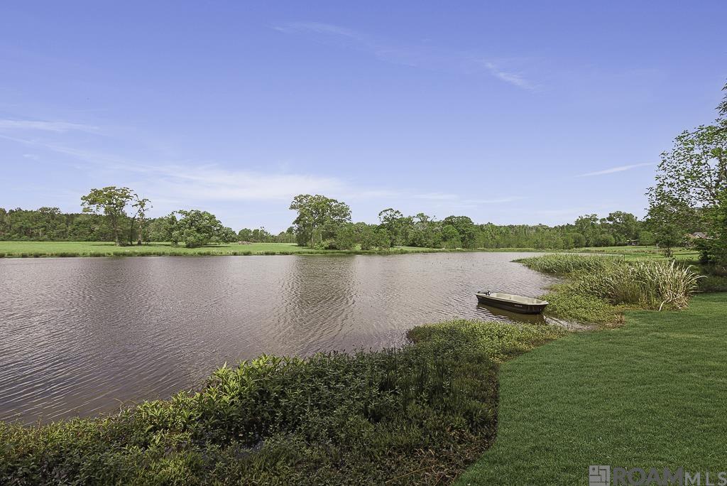 5042 Thompson Cove Dr, St Francisville, LA, 70775