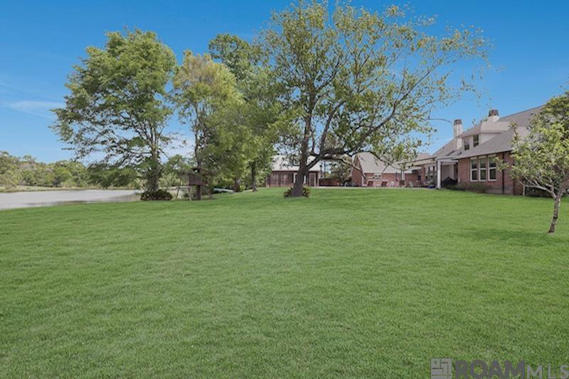 5042 Thompson Cove Dr, St Francisville, LA, 70775