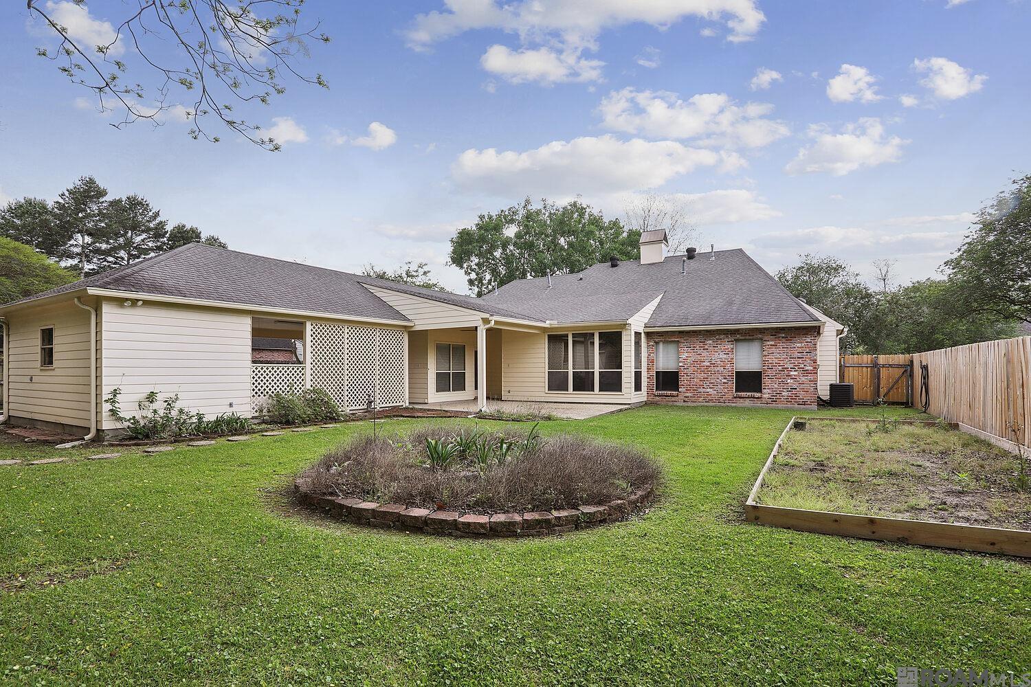 120 University Highlands Ct, Baton Rouge, LA, 70808