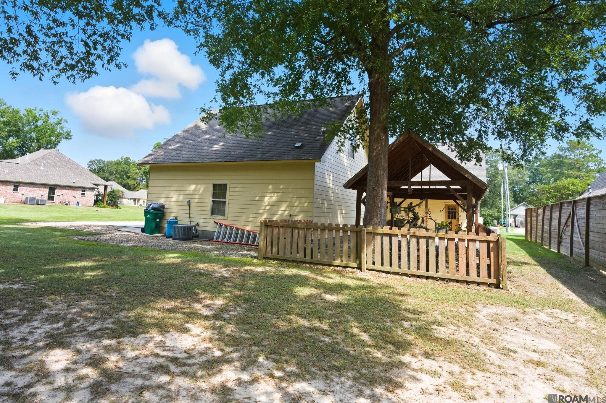 10440 Matherne Place, Denham Springs, LA, 70726