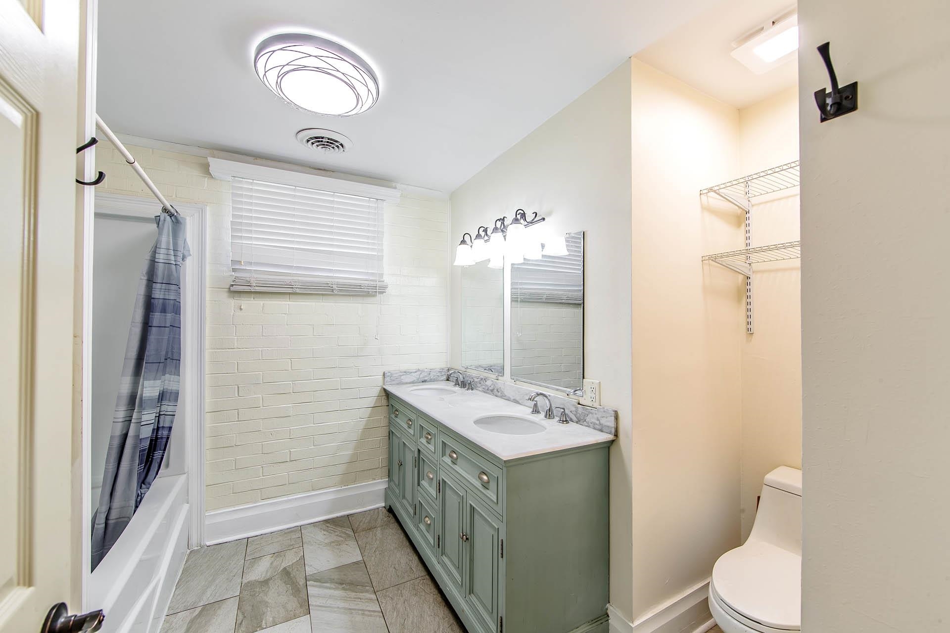 371 E 7th St, Larose, LA, 70373