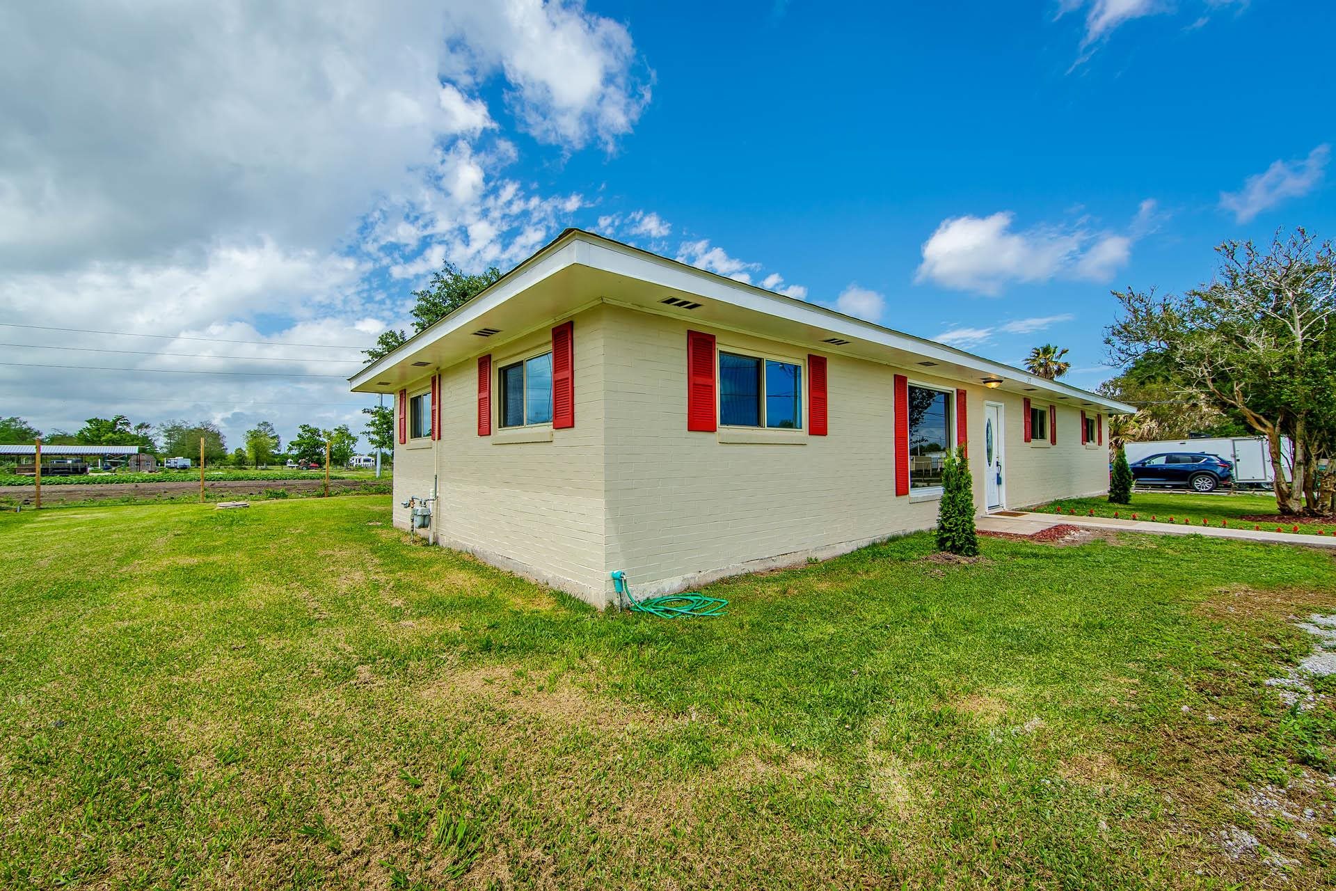 371 E 7th St, Larose, LA, 70373