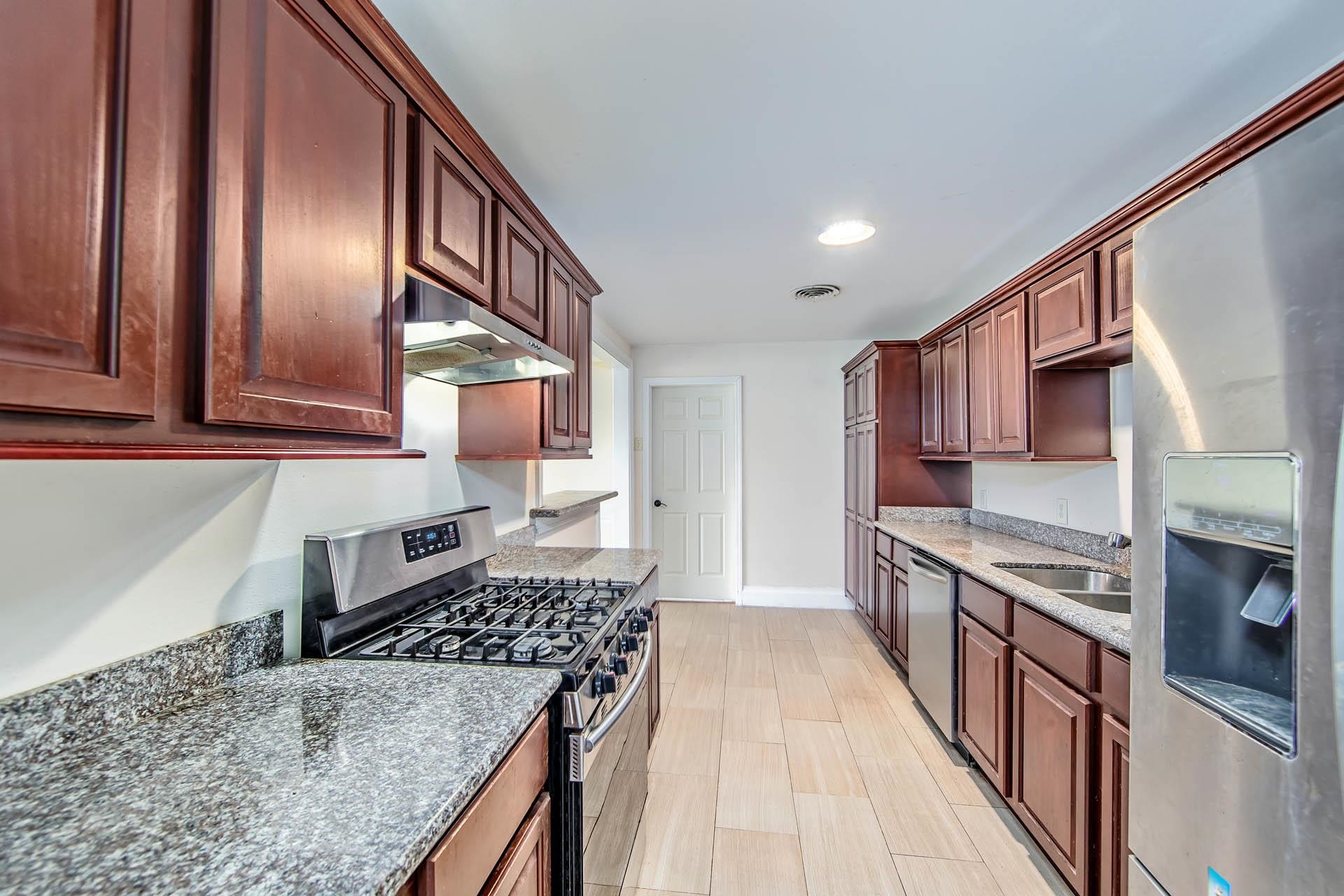 371 E 7th St, Larose, LA, 70373