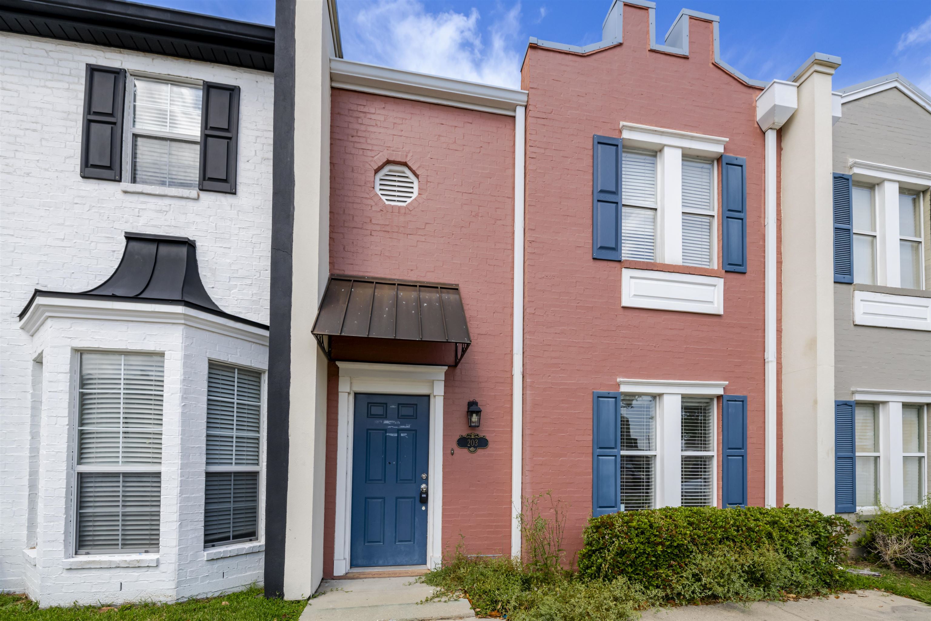 203 Rue D'iberville, Houma, LA, 70360