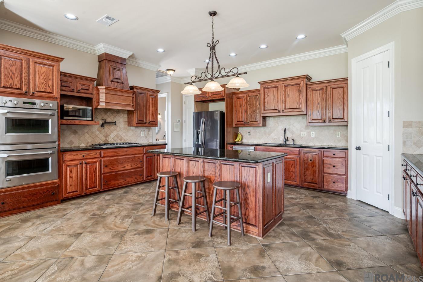 36490 La Hwy 16, Denham Springs, LA, 70706