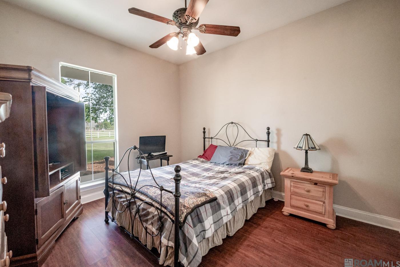 36490 La Hwy 16, Denham Springs, LA, 70706