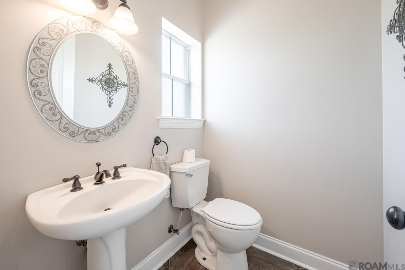 36490 La Hwy 16, Denham Springs, LA, 70706