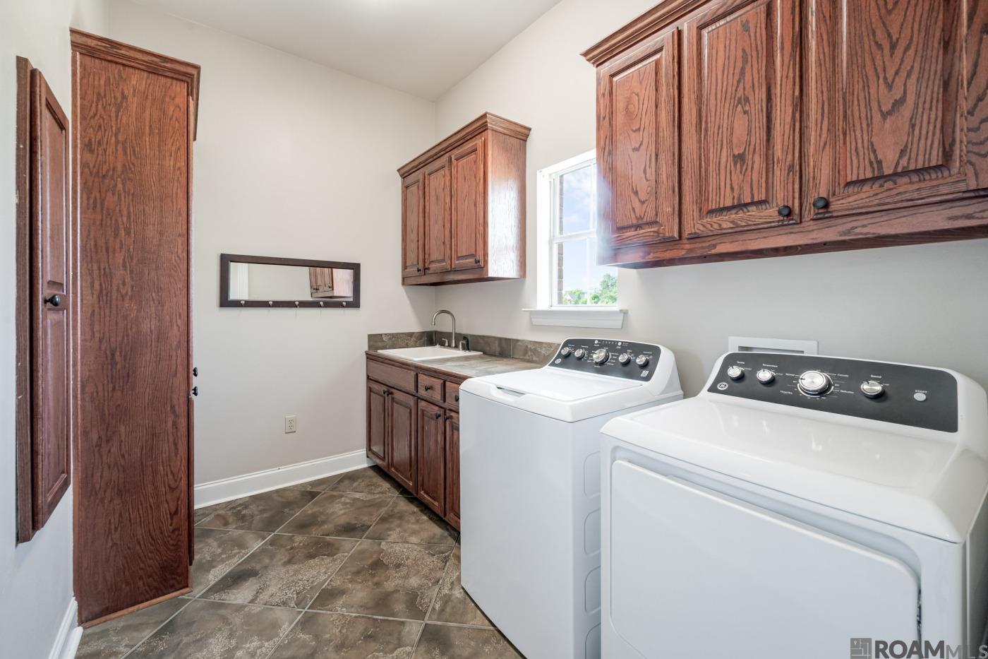 36490 La Hwy 16, Denham Springs, LA, 70706