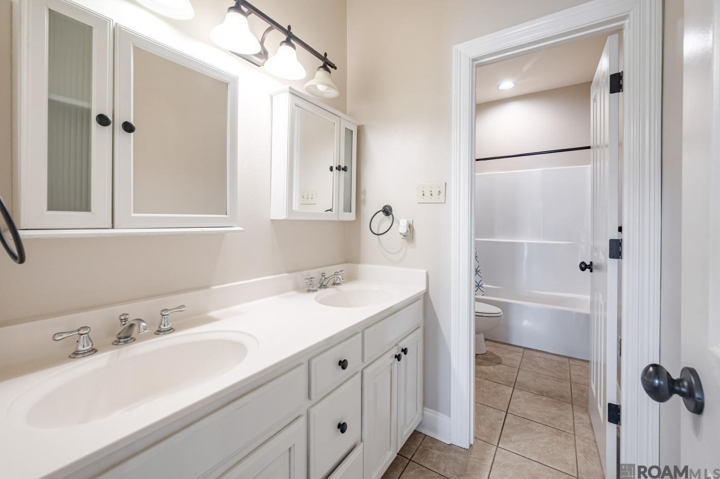 36490 La Hwy 16, Denham Springs, LA, 70706