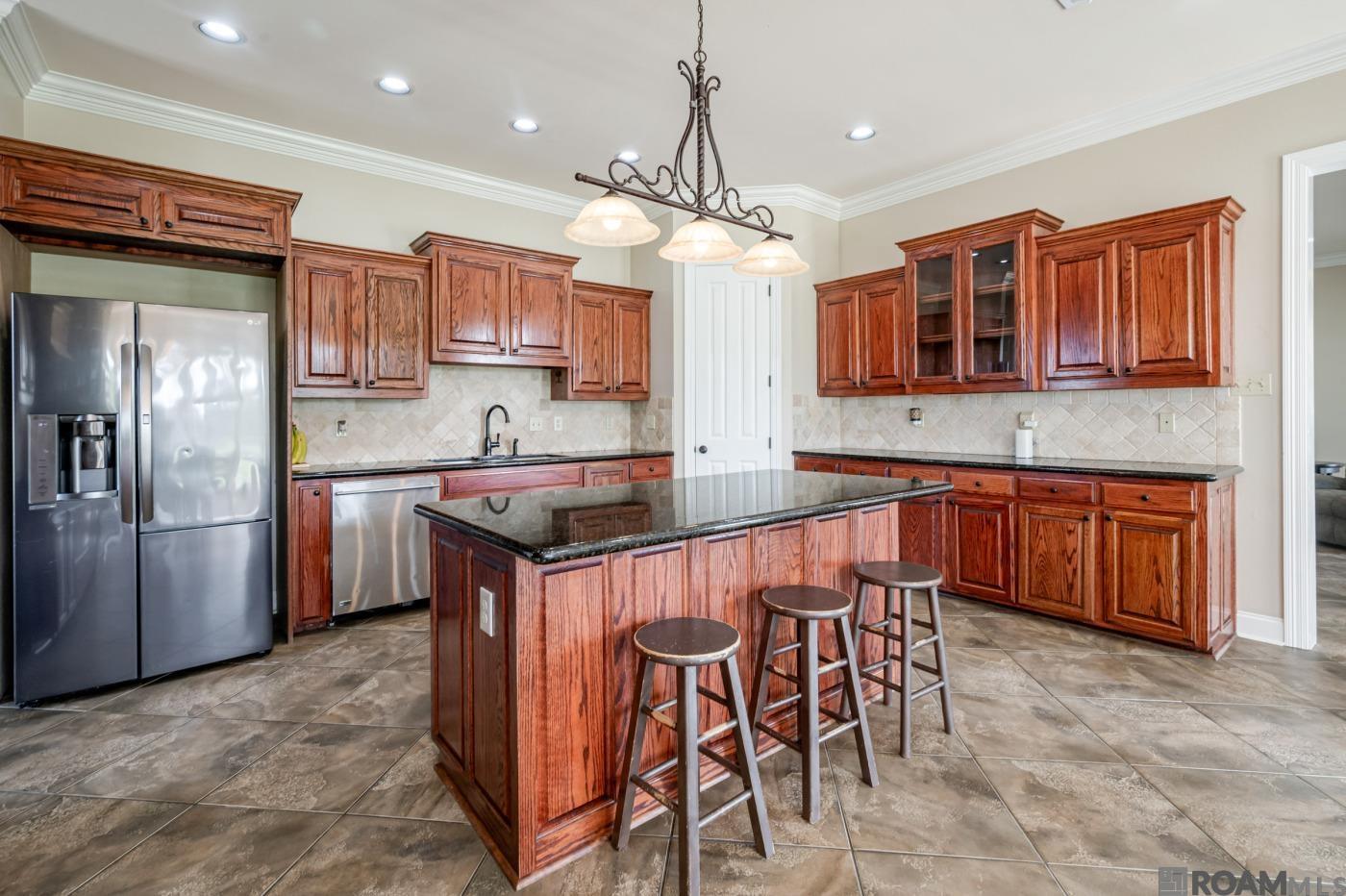 36490 La Hwy 16, Denham Springs, LA, 70706