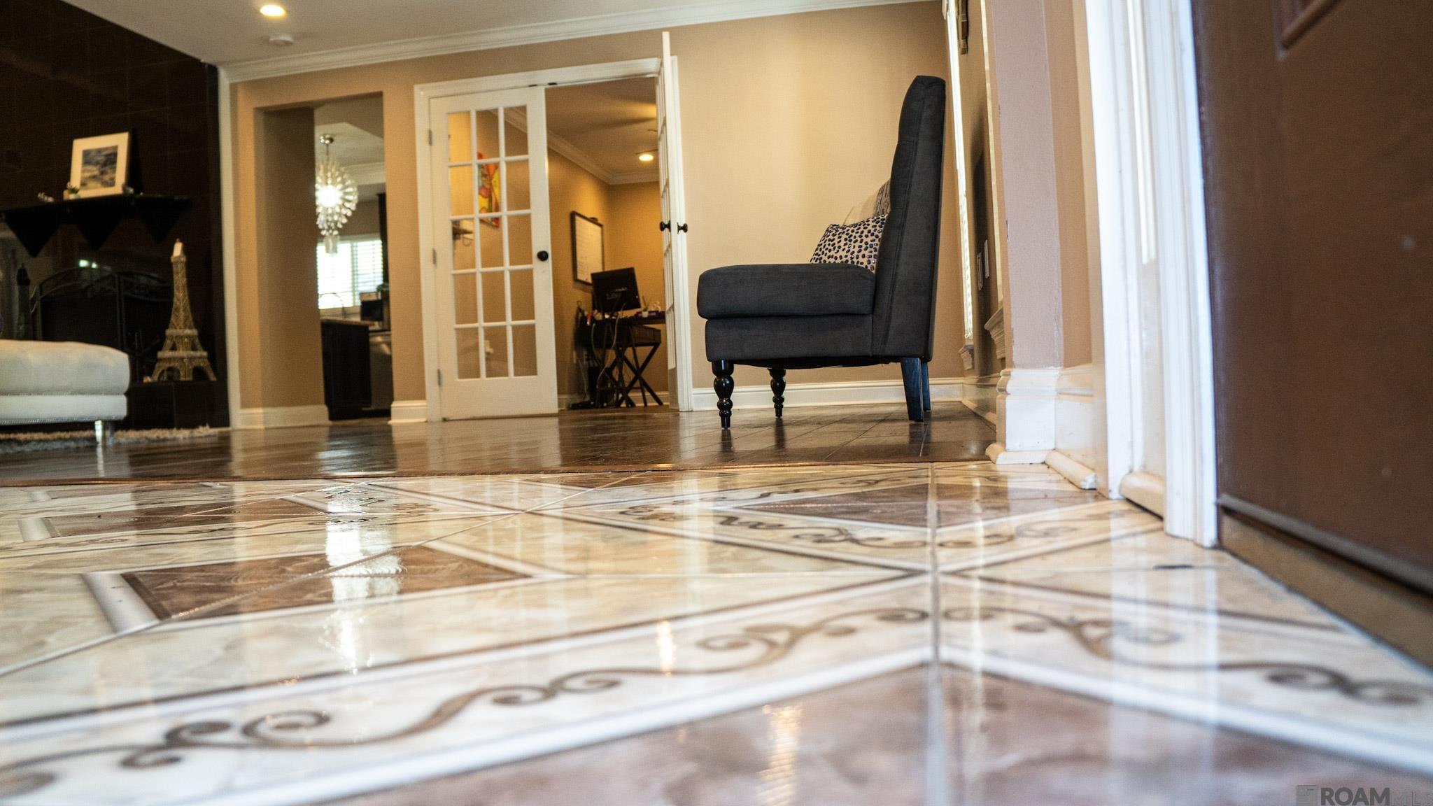 465 Donald Dr, Denham Springs, LA, 70726