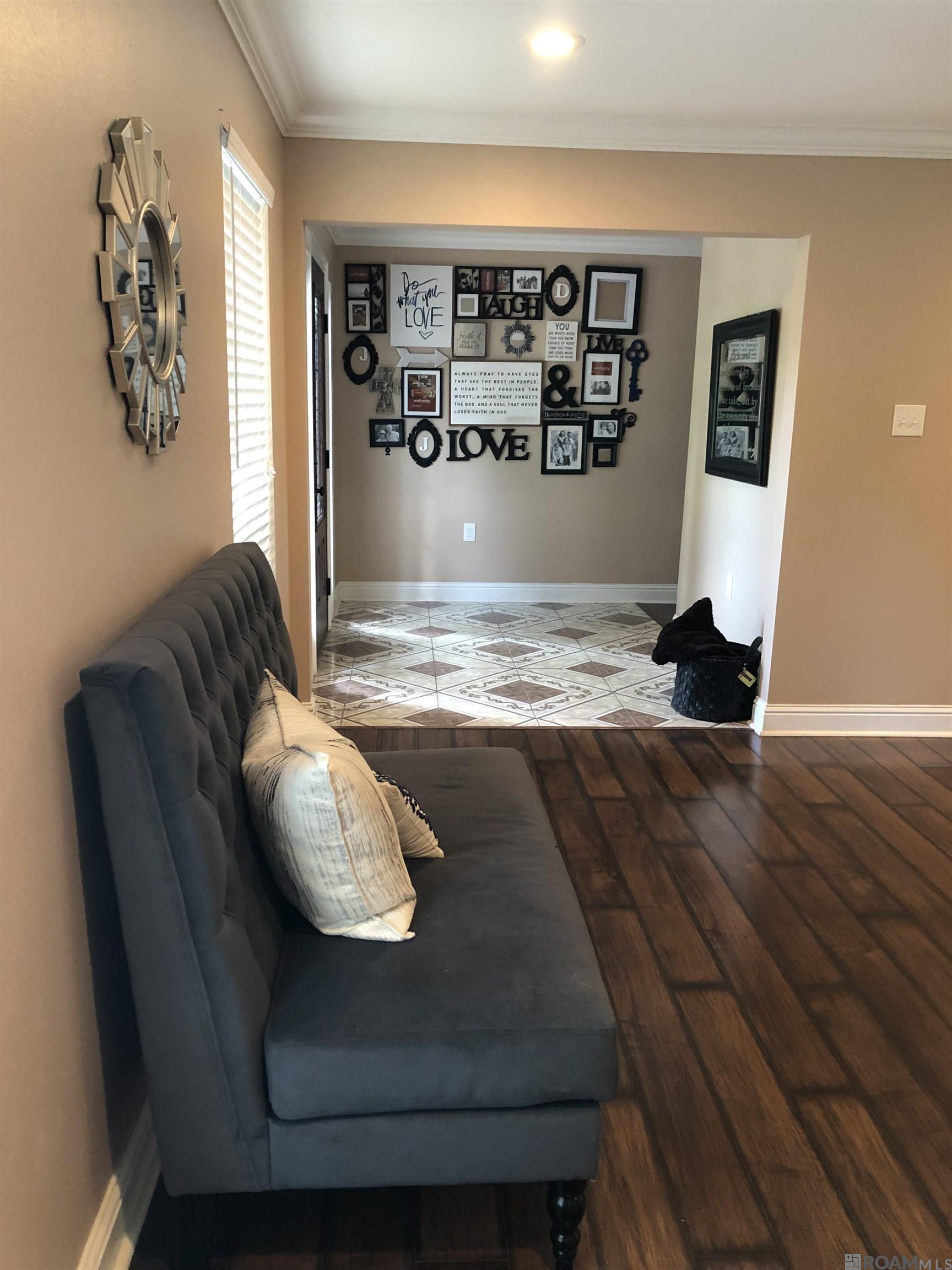 465 Donald Dr, Denham Springs, LA, 70726