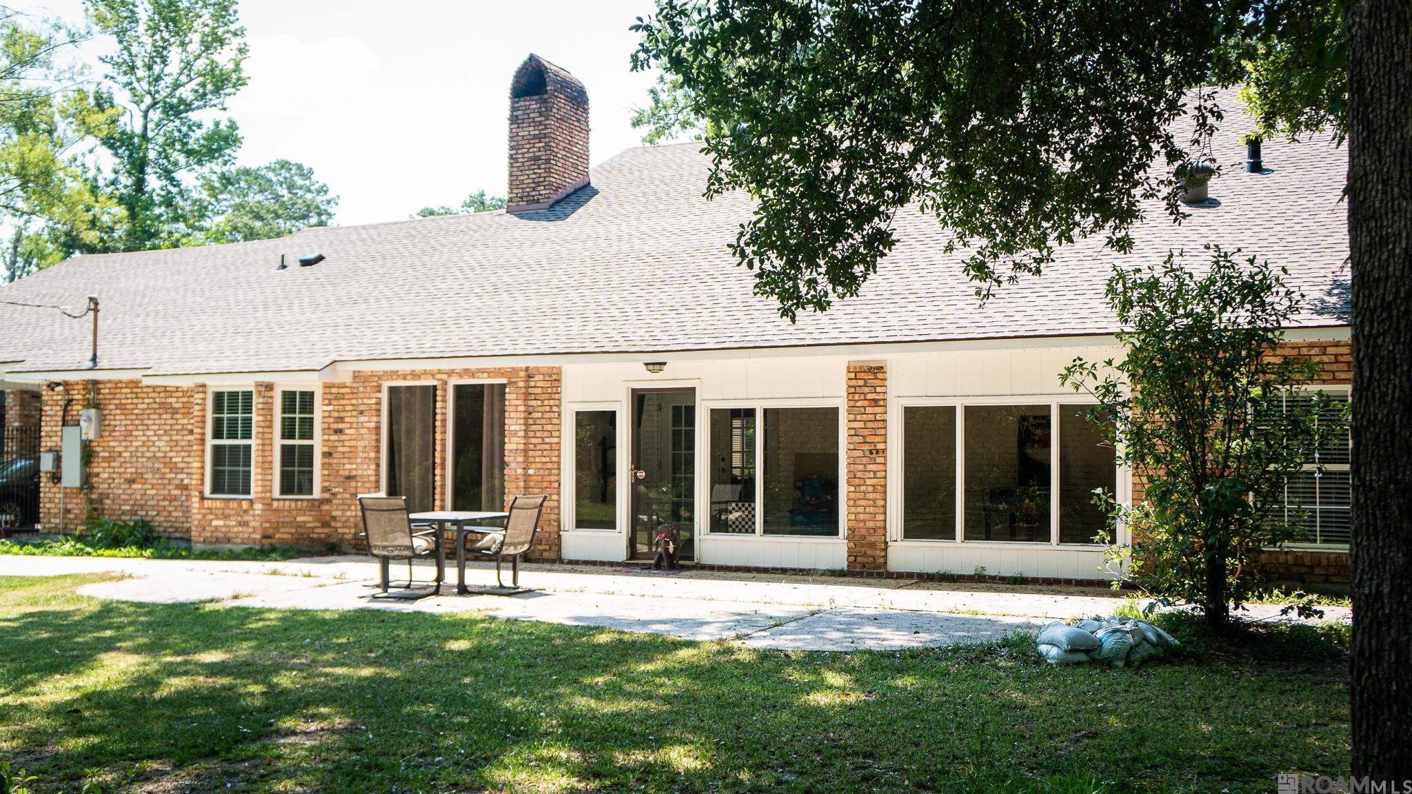 465 Donald Dr, Denham Springs, LA, 70726