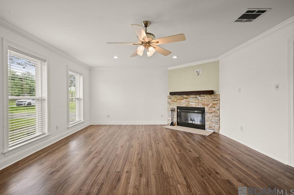 10083 Lake Ridge Ave, Gonzales, LA, 70737