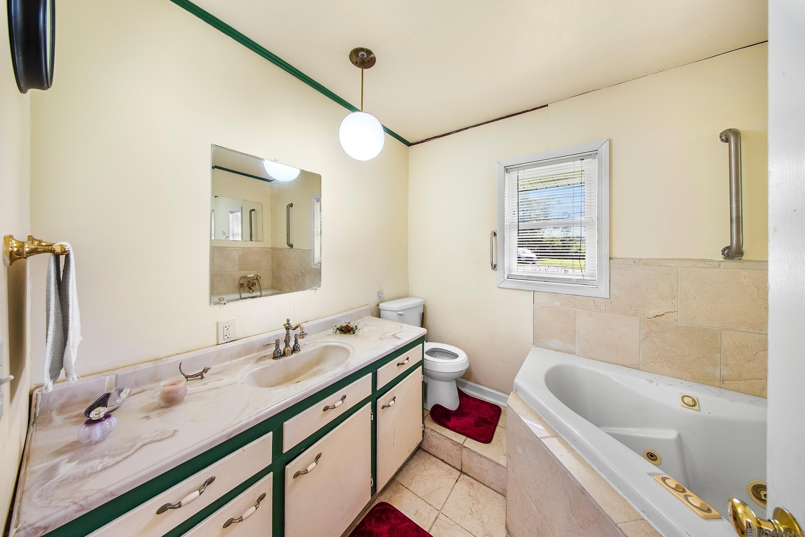 11163 Hwy 22, St Amant, LA, 70774