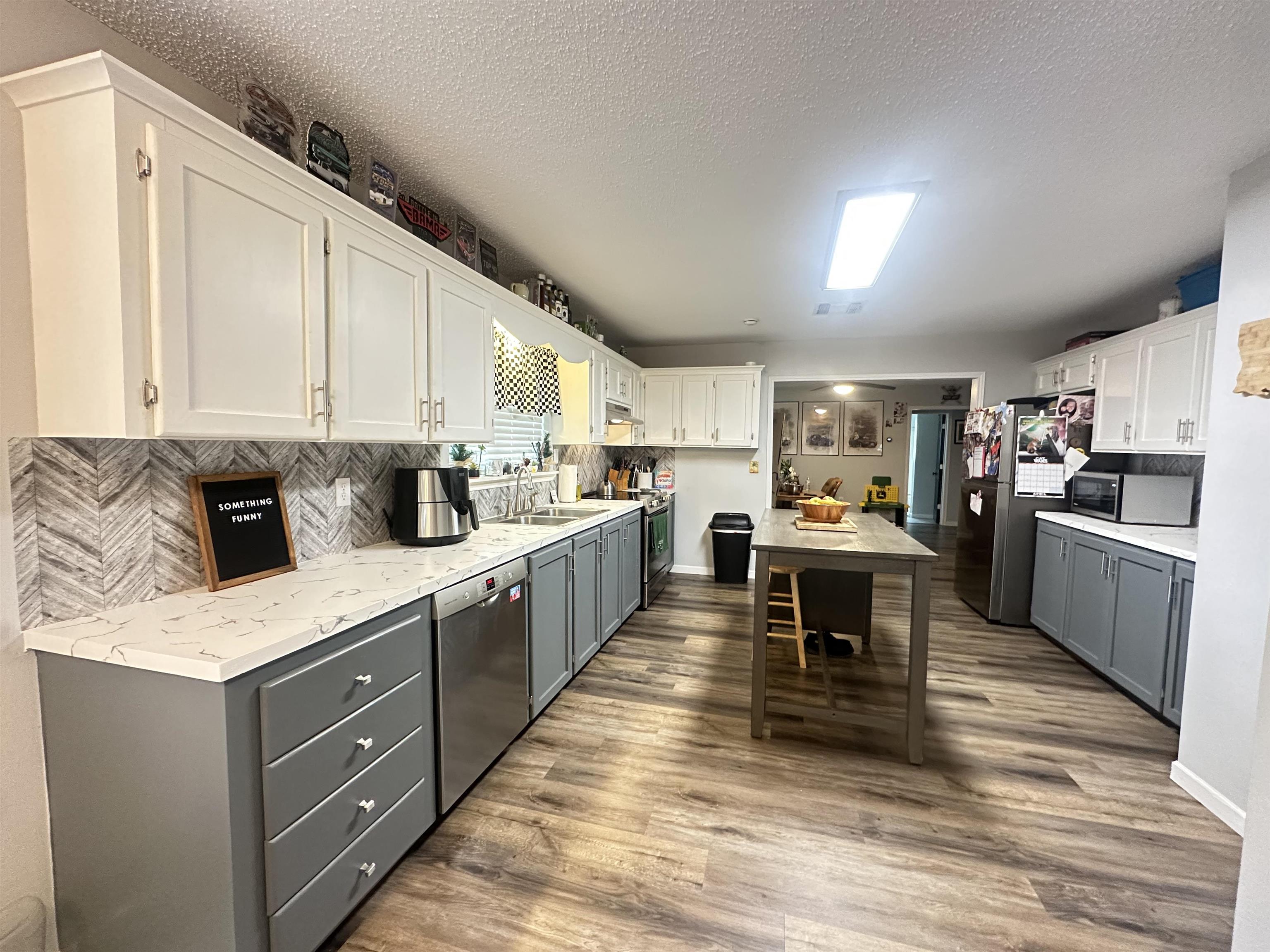 160 Rodriguez Drive, Raceland, LA, 70394