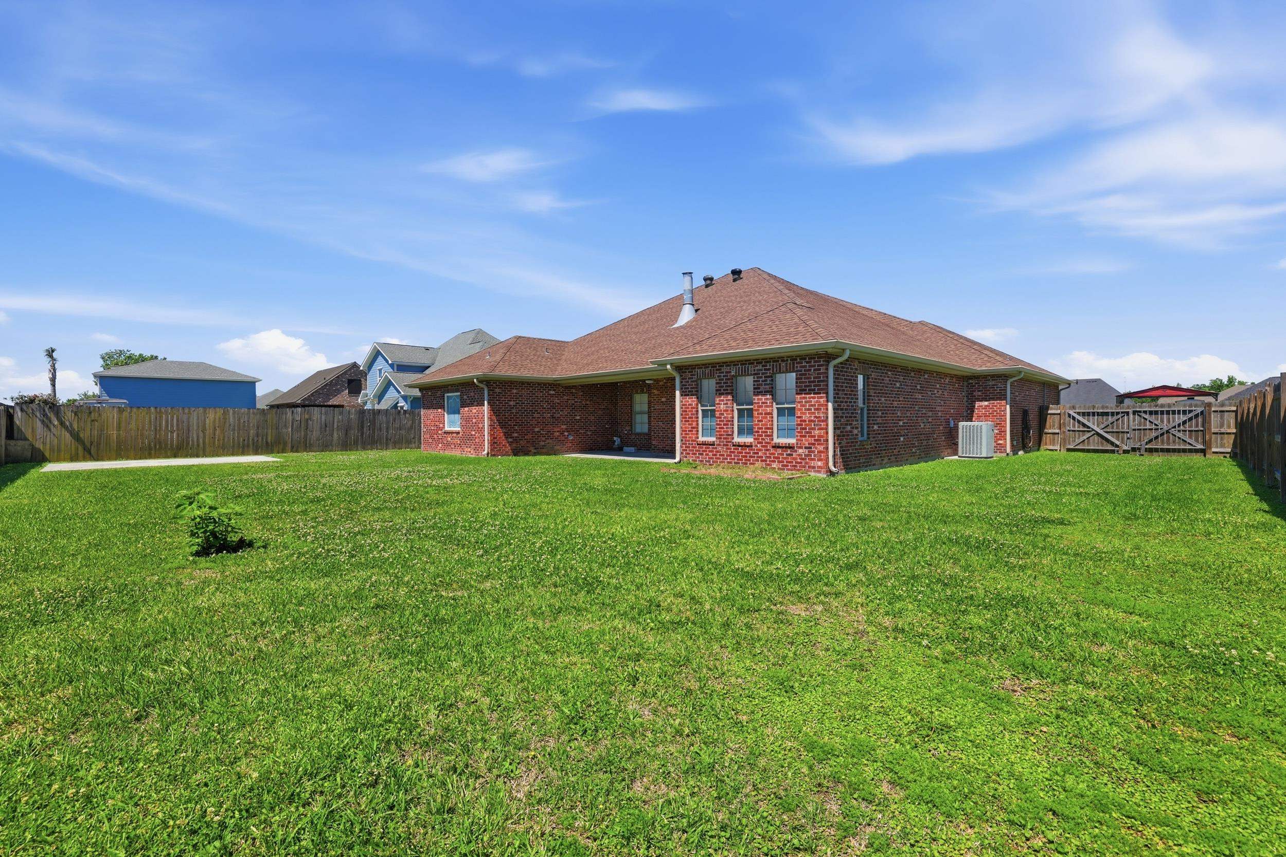 504 Sugar Plum Street, Houma, LA, 70364