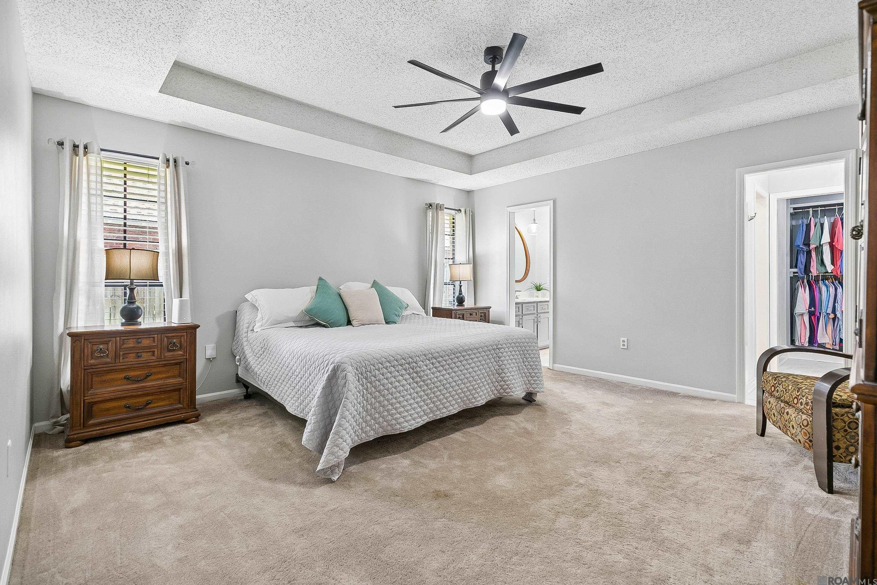 12103 Lake Sherwood Ave N, Baton Rouge, LA, 70816