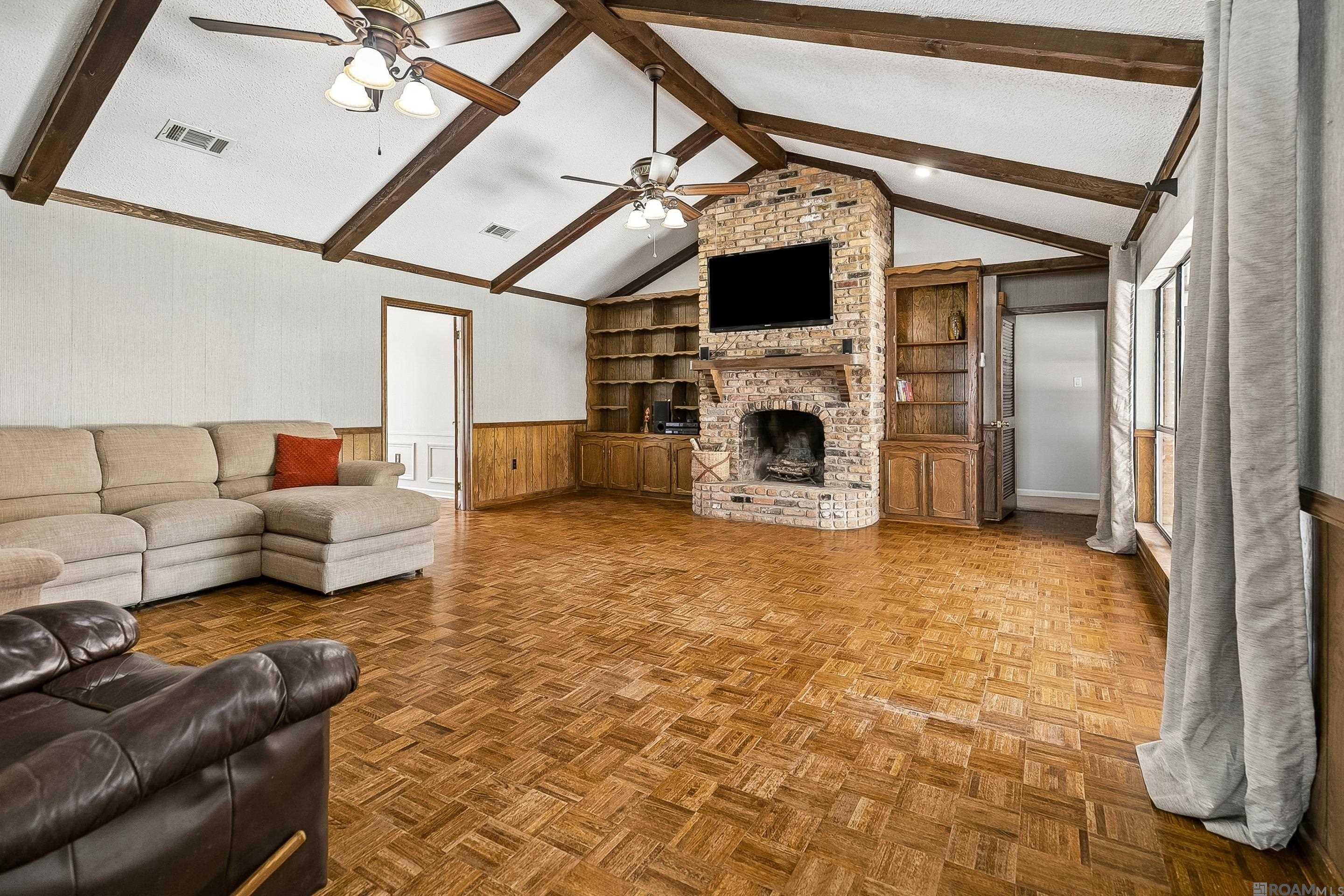 12103 Lake Sherwood Ave N, Baton Rouge, LA, 70816