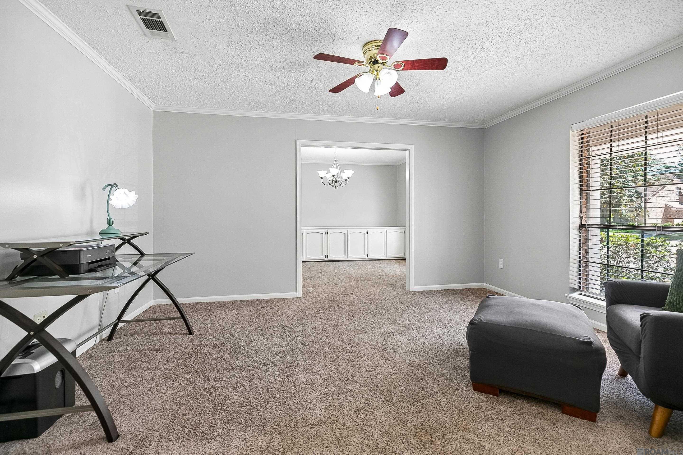 12103 Lake Sherwood Ave N, Baton Rouge, LA, 70816