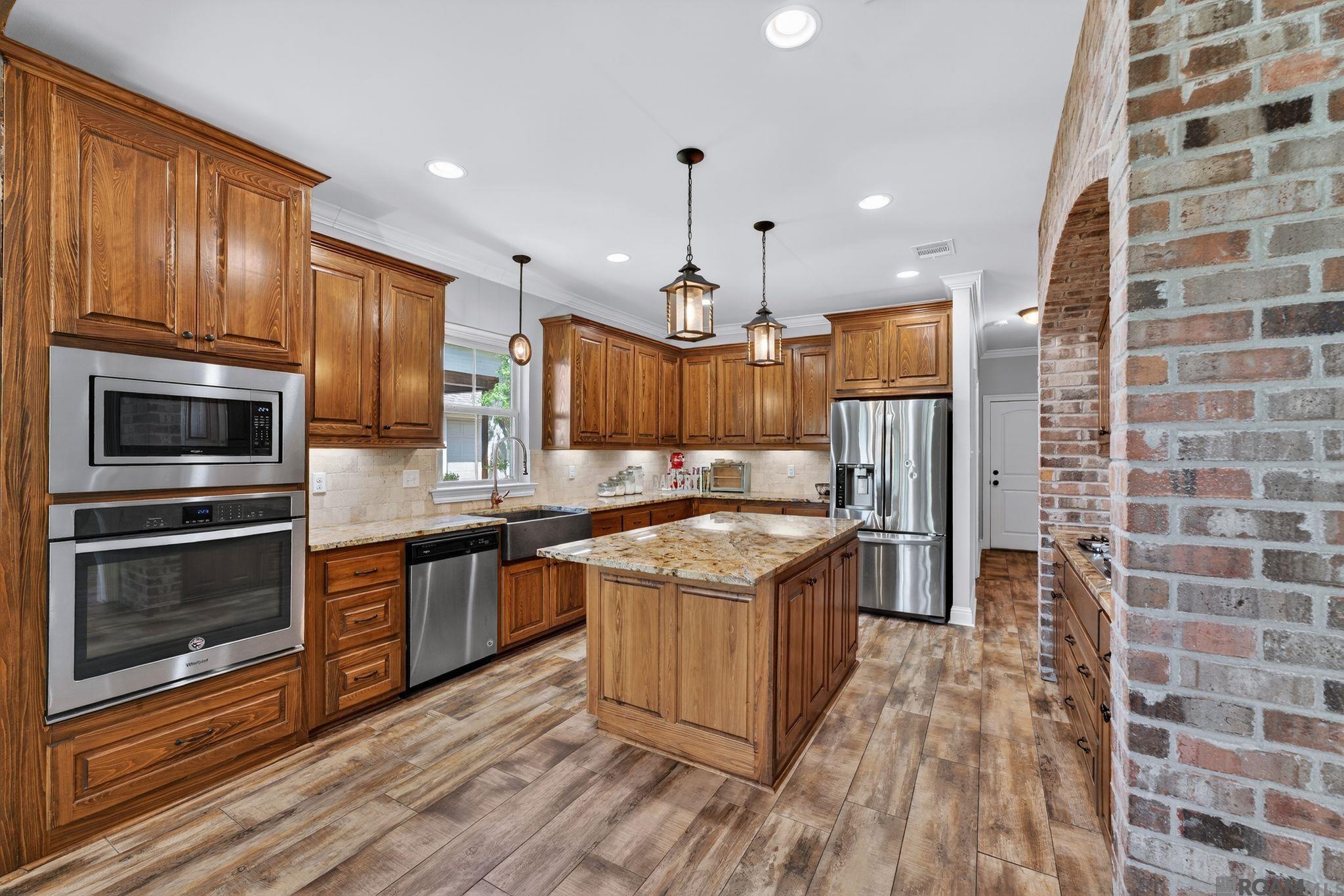 12163 Deventer Dr, Geismar, LA, 70734