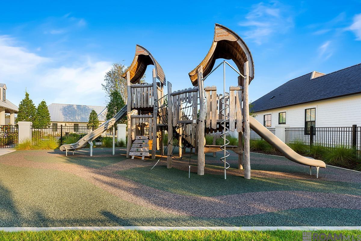 1631 Rue De Grand, Baton Rouge, LA, 70808