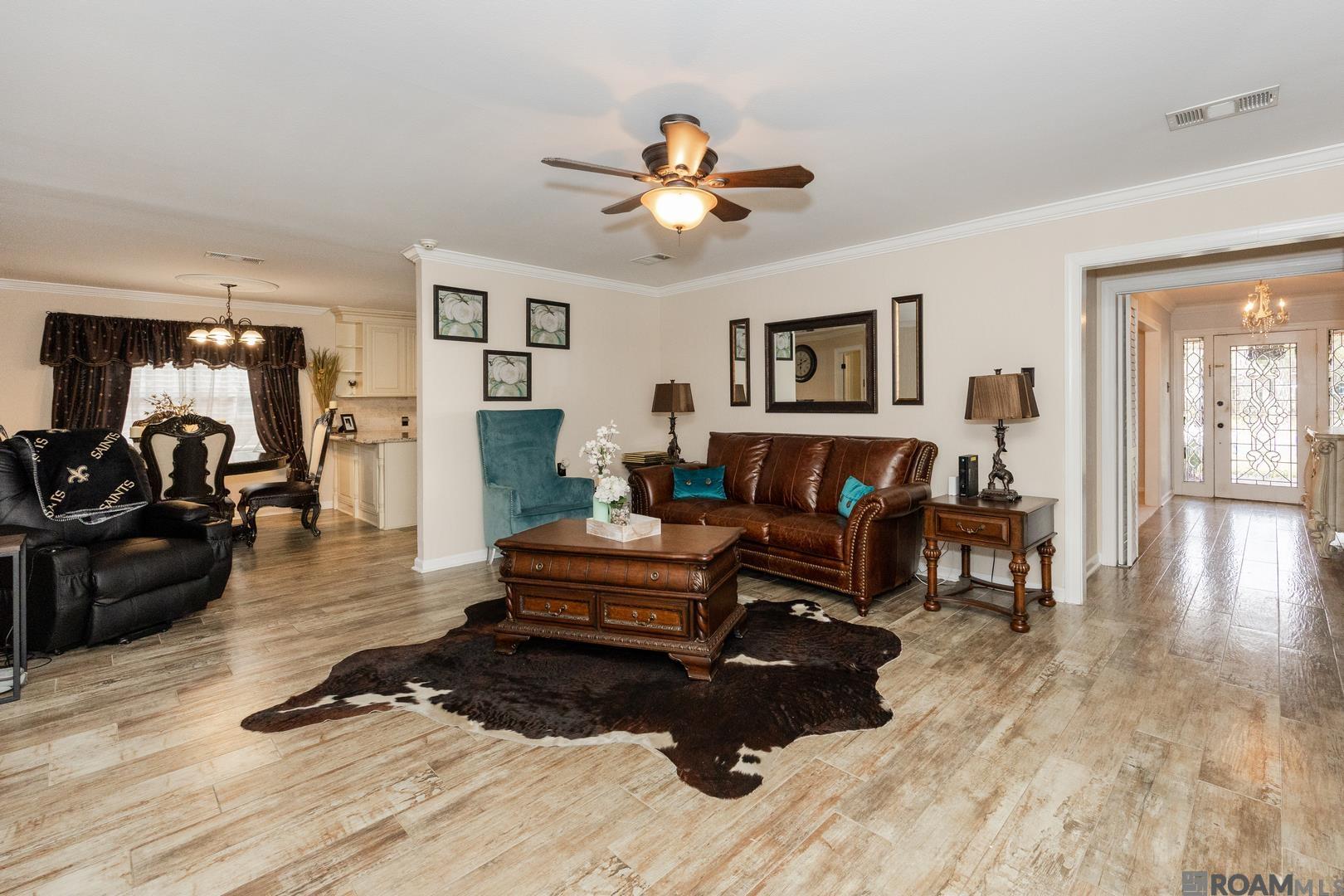 12572 Parkwood Dr, Baton Rouge, LA, 70815