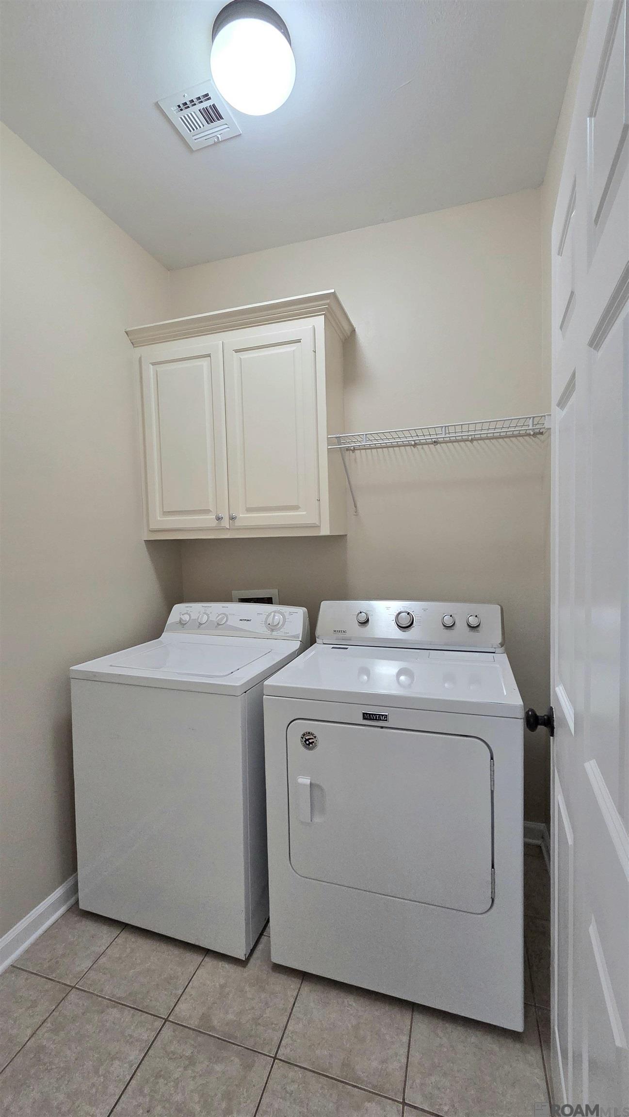 2934 Nicholson Lake Dr, Baton Rouge, LA, 70810