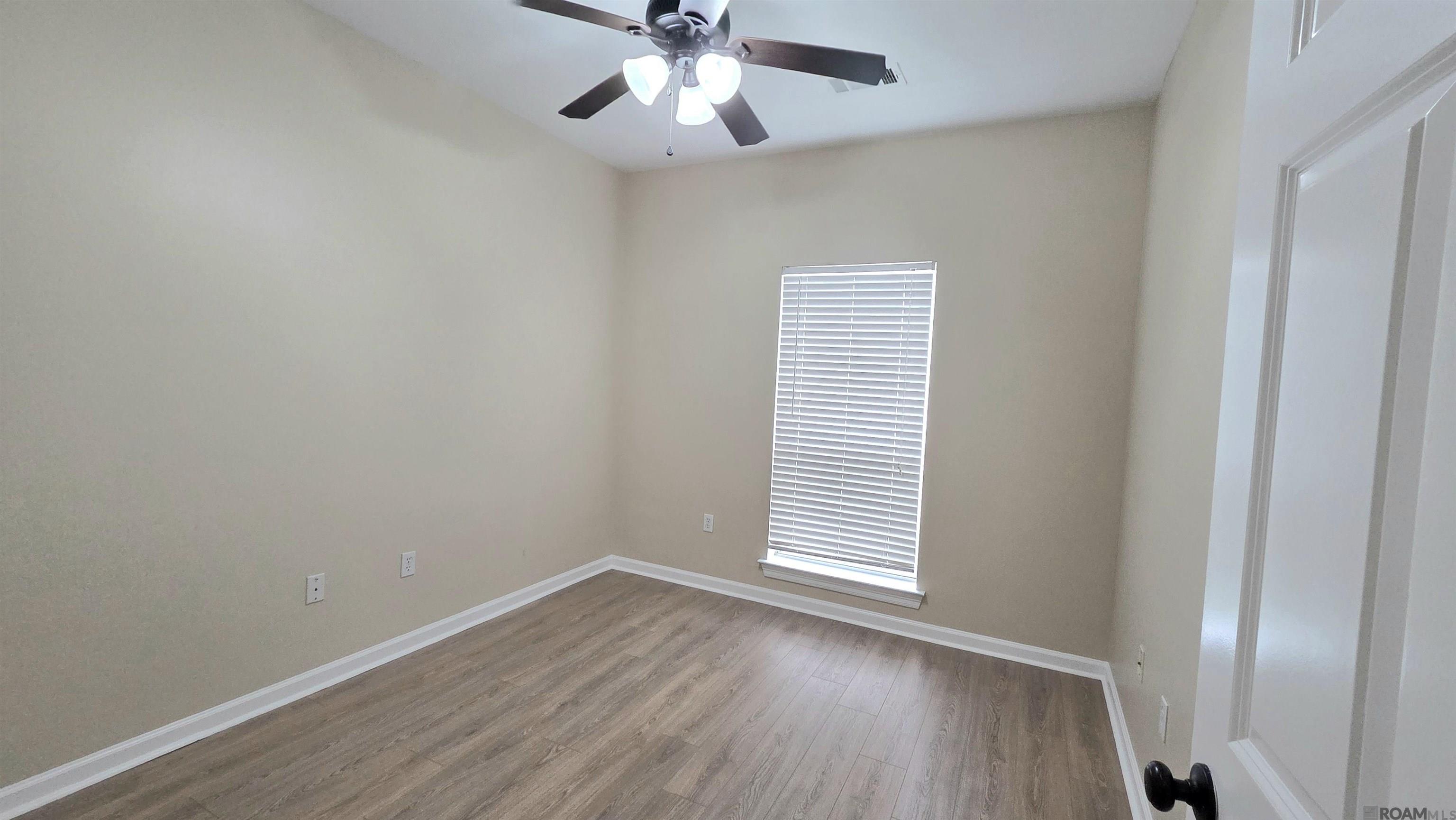 2934 Nicholson Lake Dr, Baton Rouge, LA, 70810