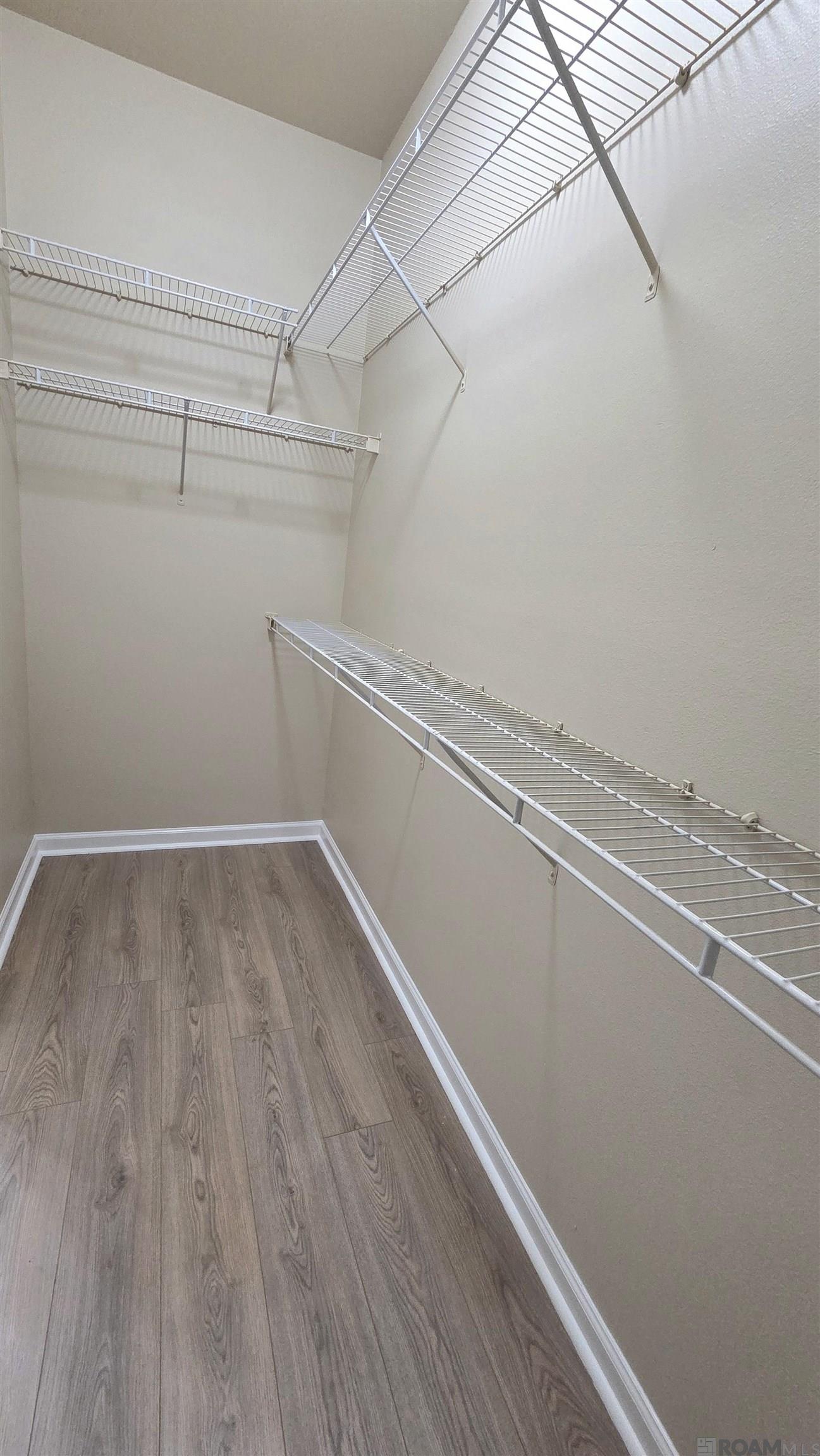 2934 Nicholson Lake Dr, Baton Rouge, LA, 70810