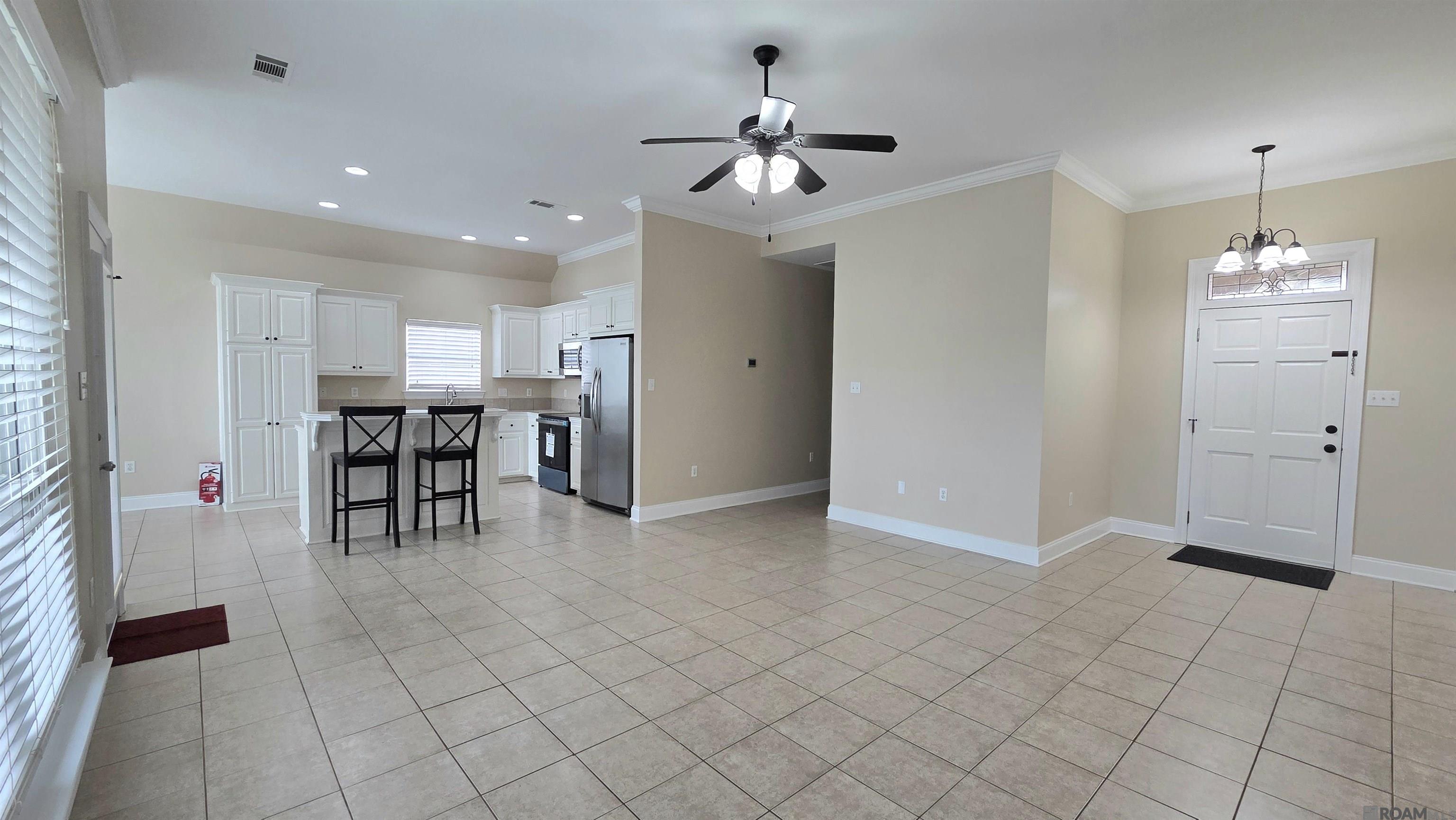 2934 Nicholson Lake Dr, Baton Rouge, LA, 70810