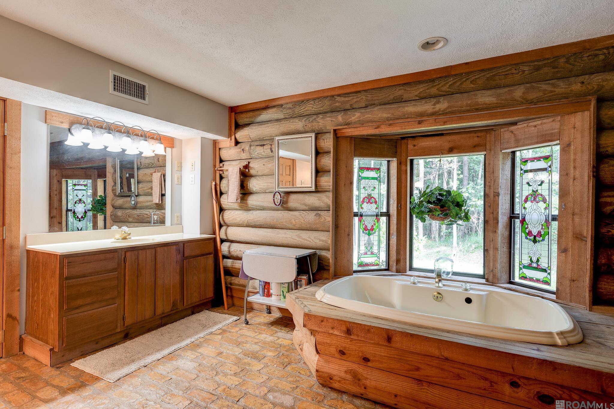 4032 Ms Hwy 48, Mccomb, MS, 39648