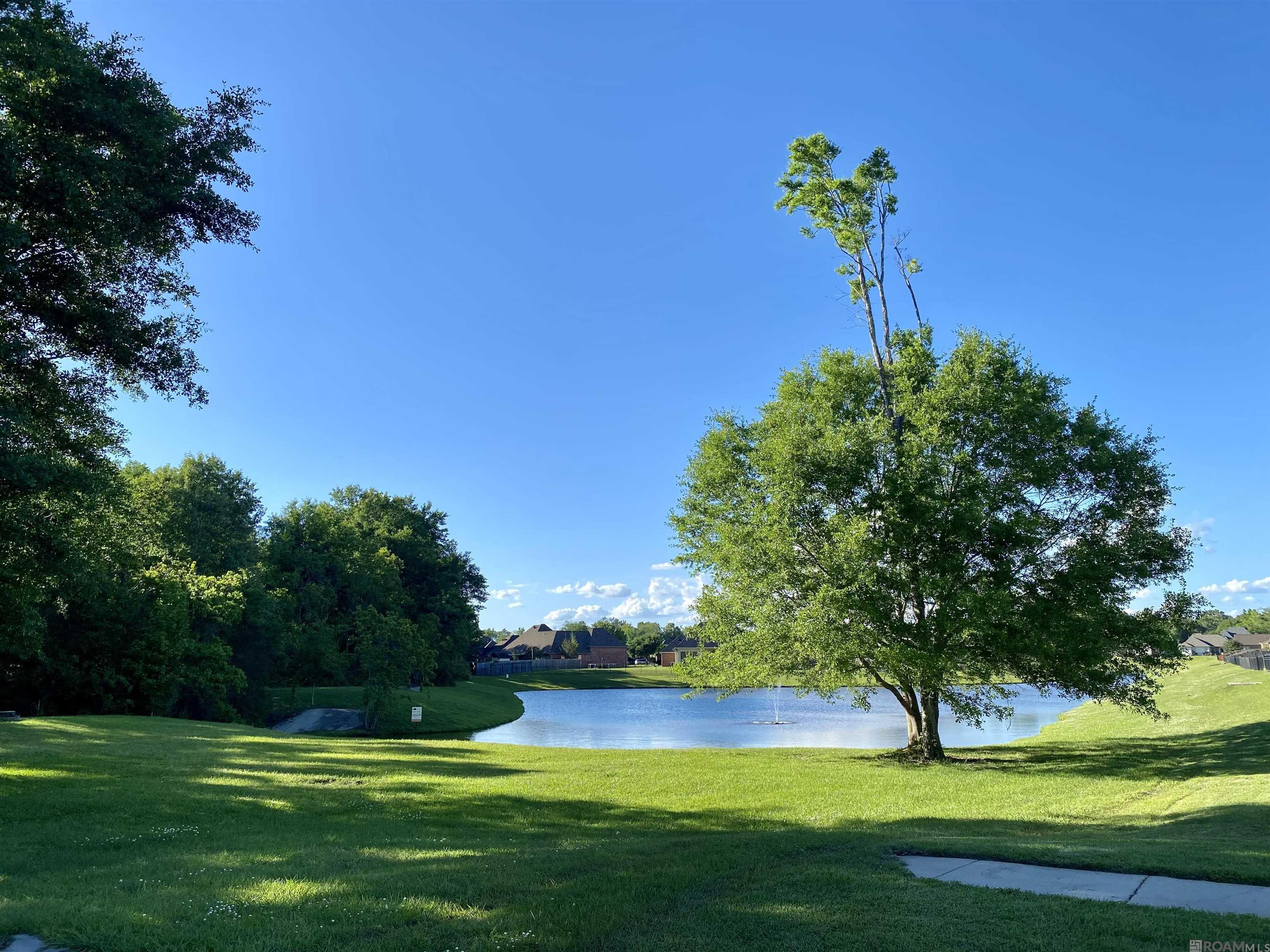 2500 Pine Thicket Ave, Zachary, LA, 70791