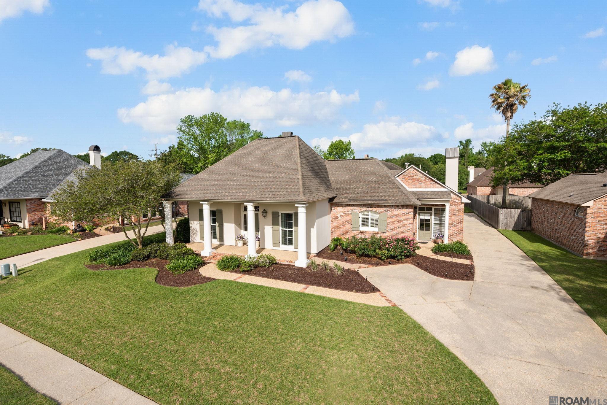 17952 Heritage Estates Dr, Baton Rouge, LA, 70810