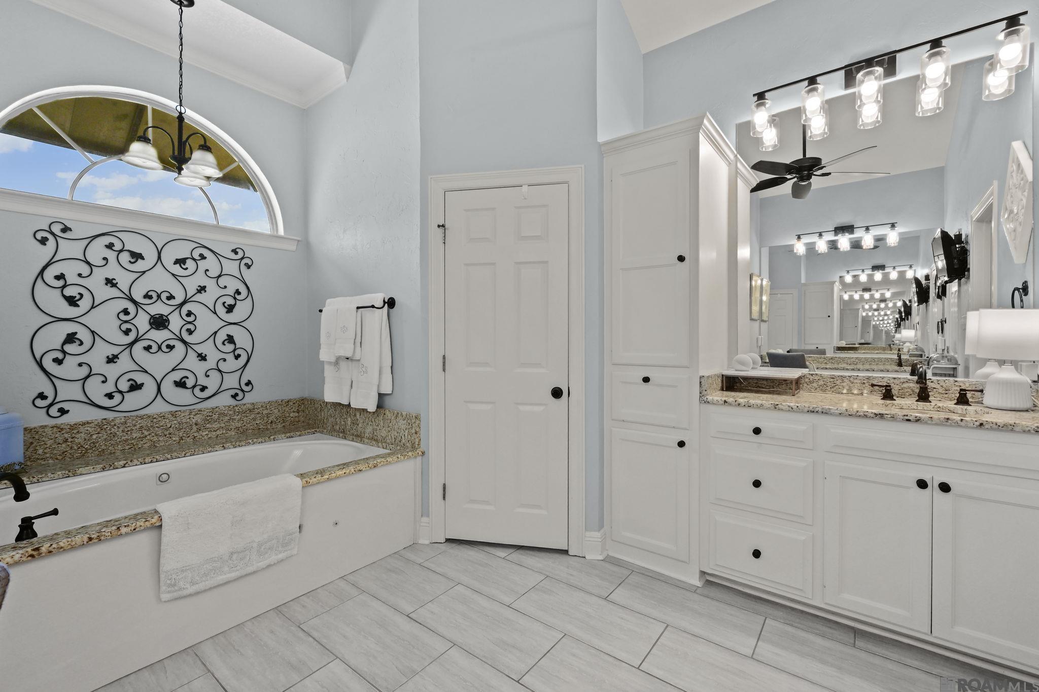 17952 Heritage Estates Dr, Baton Rouge, LA, 70810