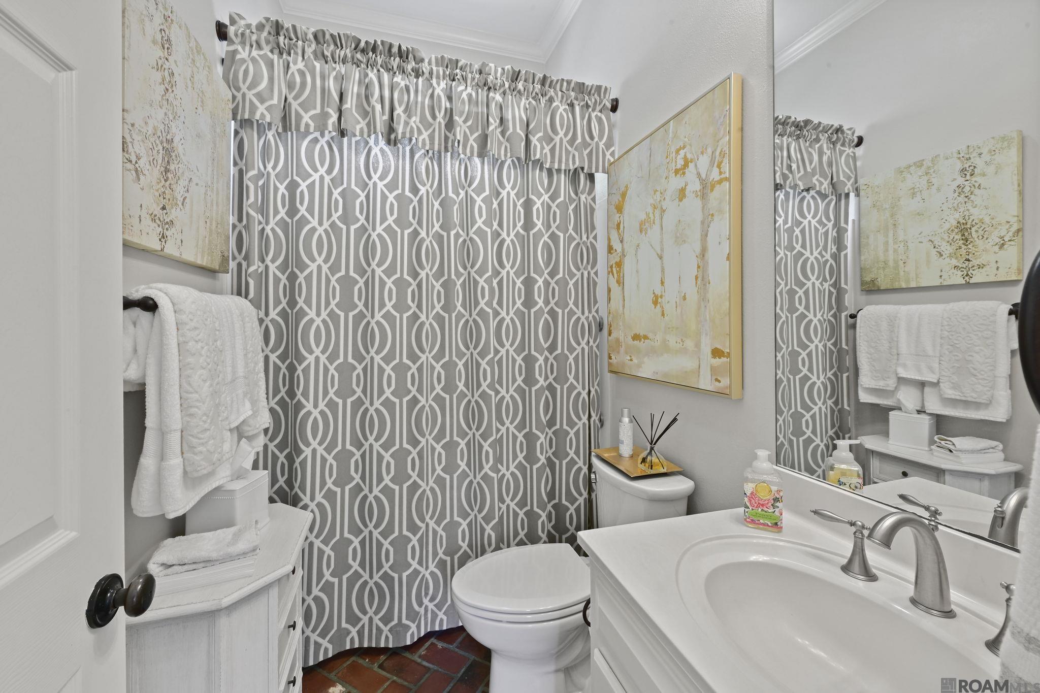 17952 Heritage Estates Dr, Baton Rouge, LA, 70810