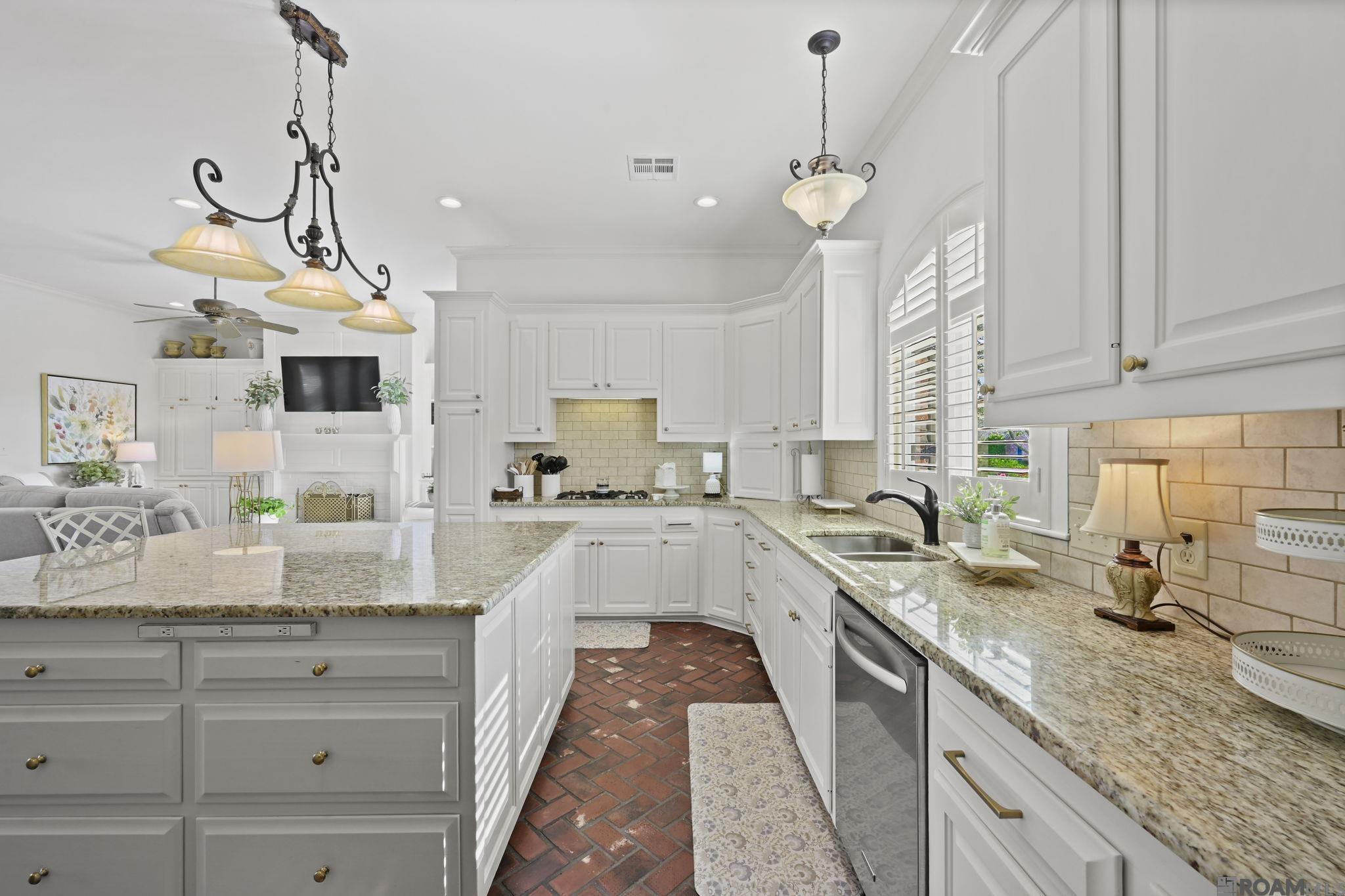 17952 Heritage Estates Dr, Baton Rouge, LA, 70810