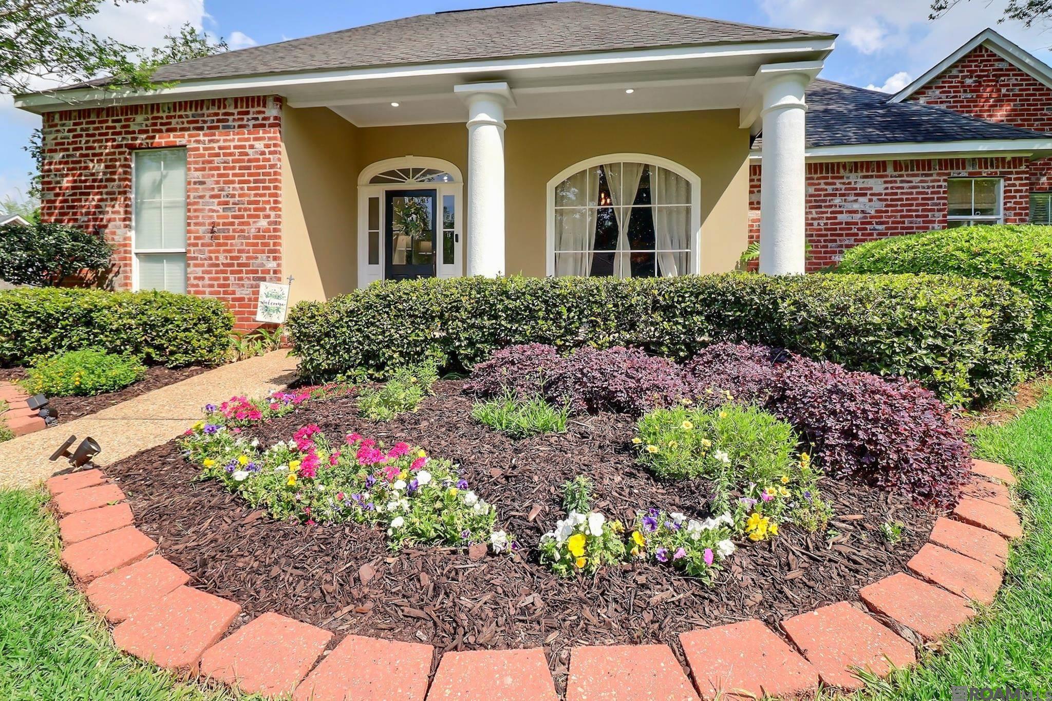 3735 S Harris Dr, Baton Rouge, LA, 70816