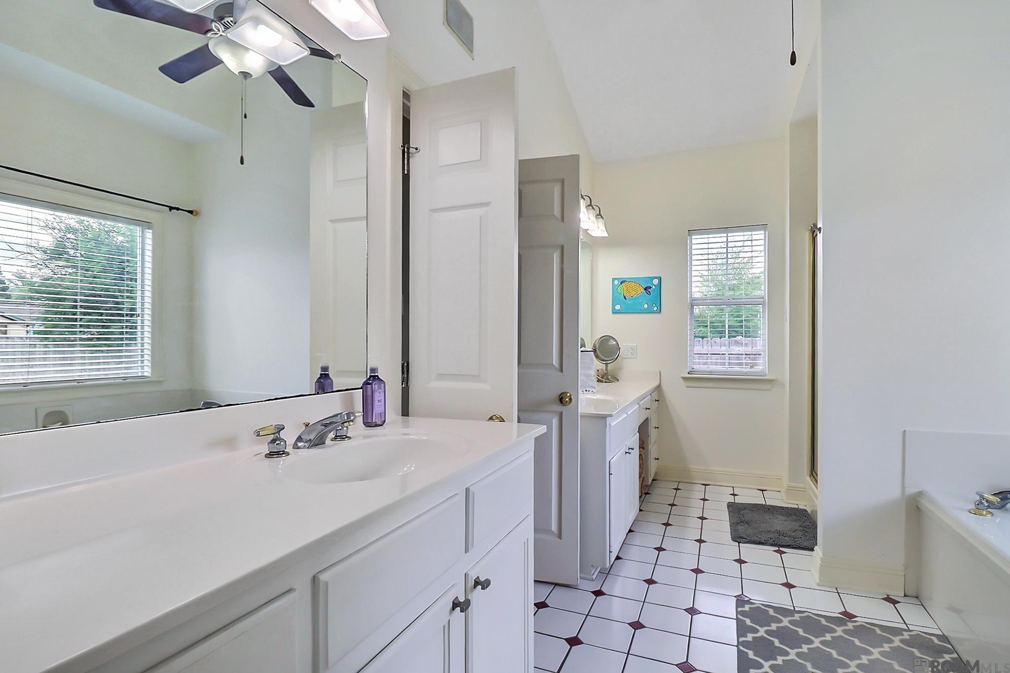 3735 S Harris Dr, Baton Rouge, LA, 70816