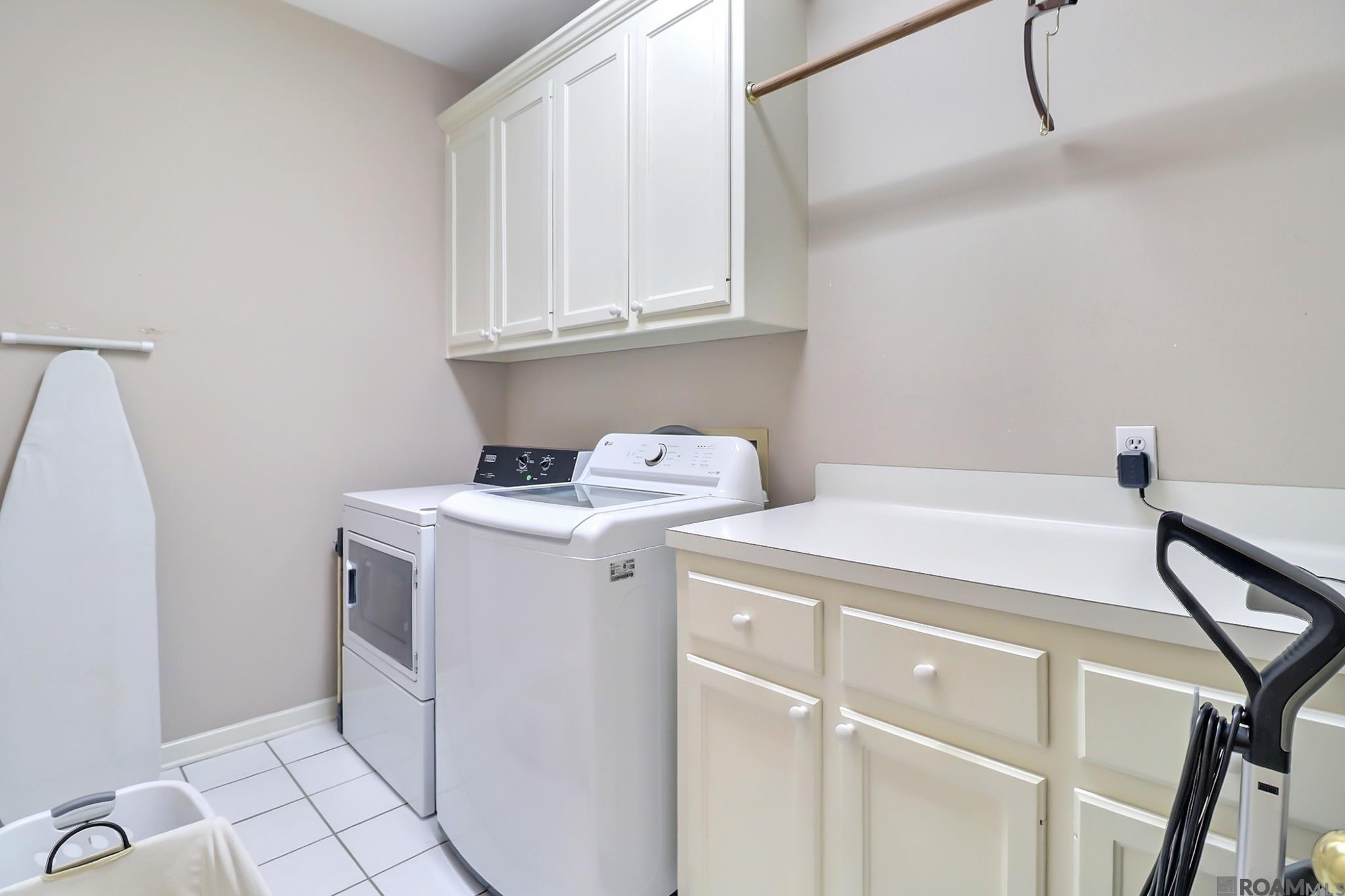 3735 S Harris Dr, Baton Rouge, LA, 70816