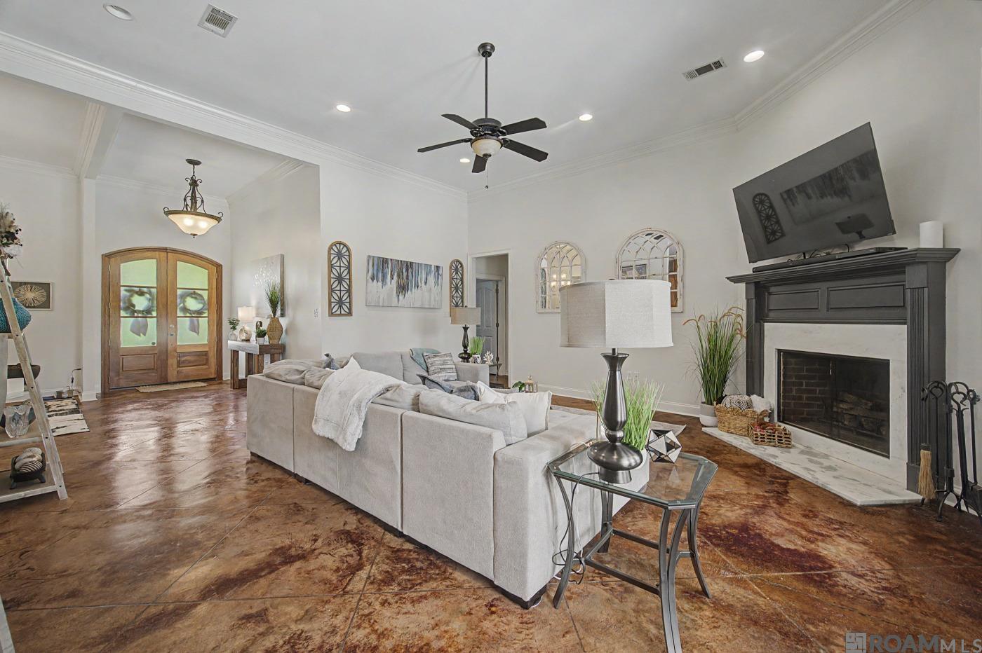 34062 Duff Rd, Walker, LA, 70785