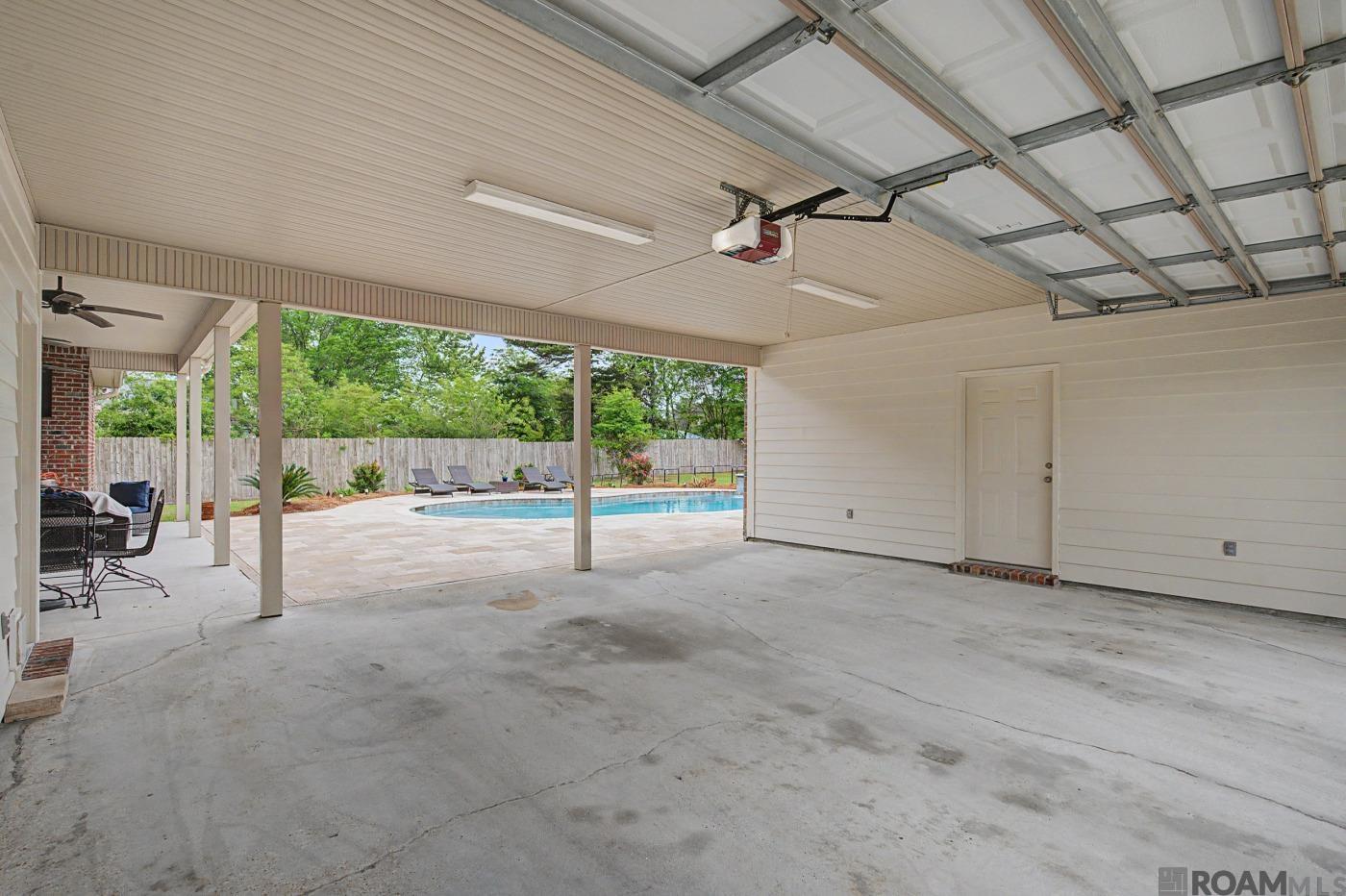 34062 Duff Rd, Walker, LA, 70785