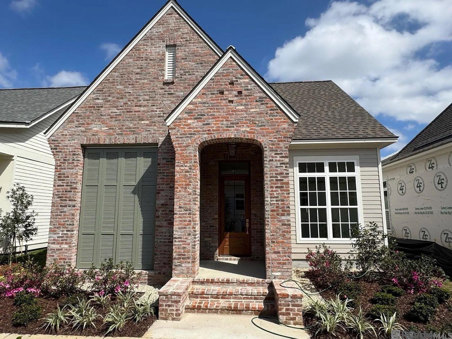 5618 Cottage Lake Dr, Baton Rouge, LA, 70820