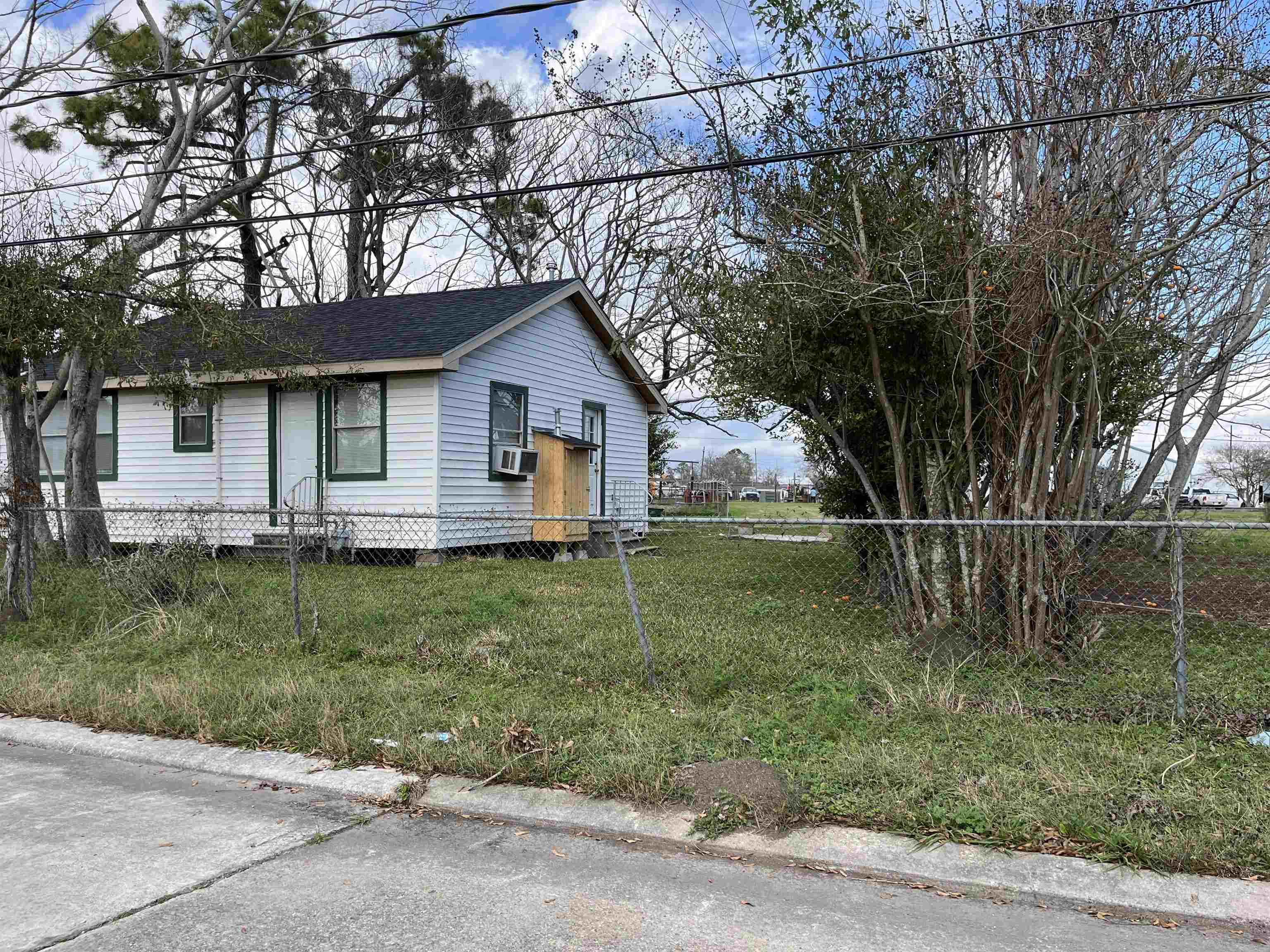 240 Boudreaux St, Houma, LA, 70363