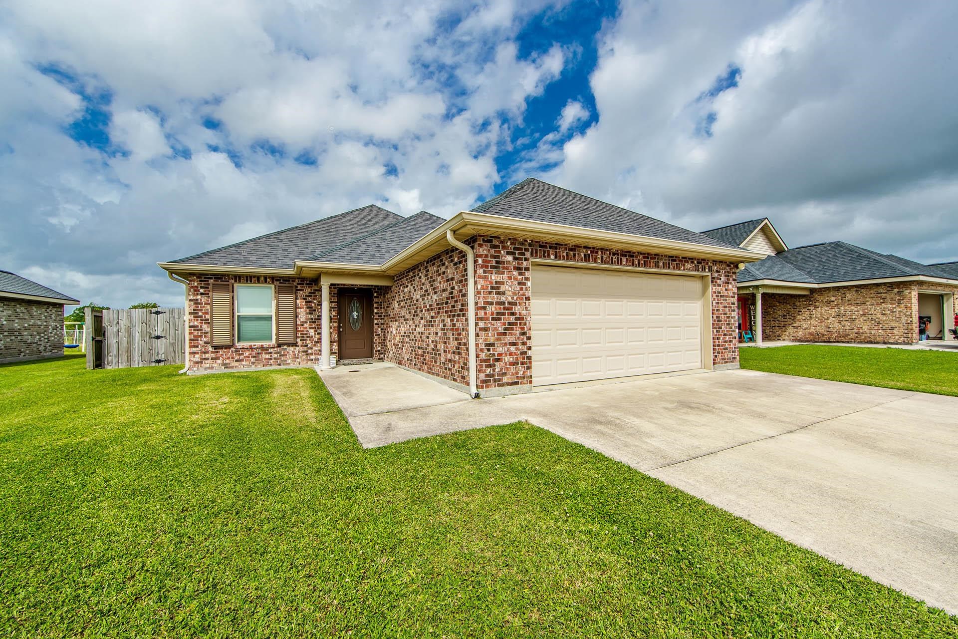 150 Darwen Drive, Raceland, LA, 70394
