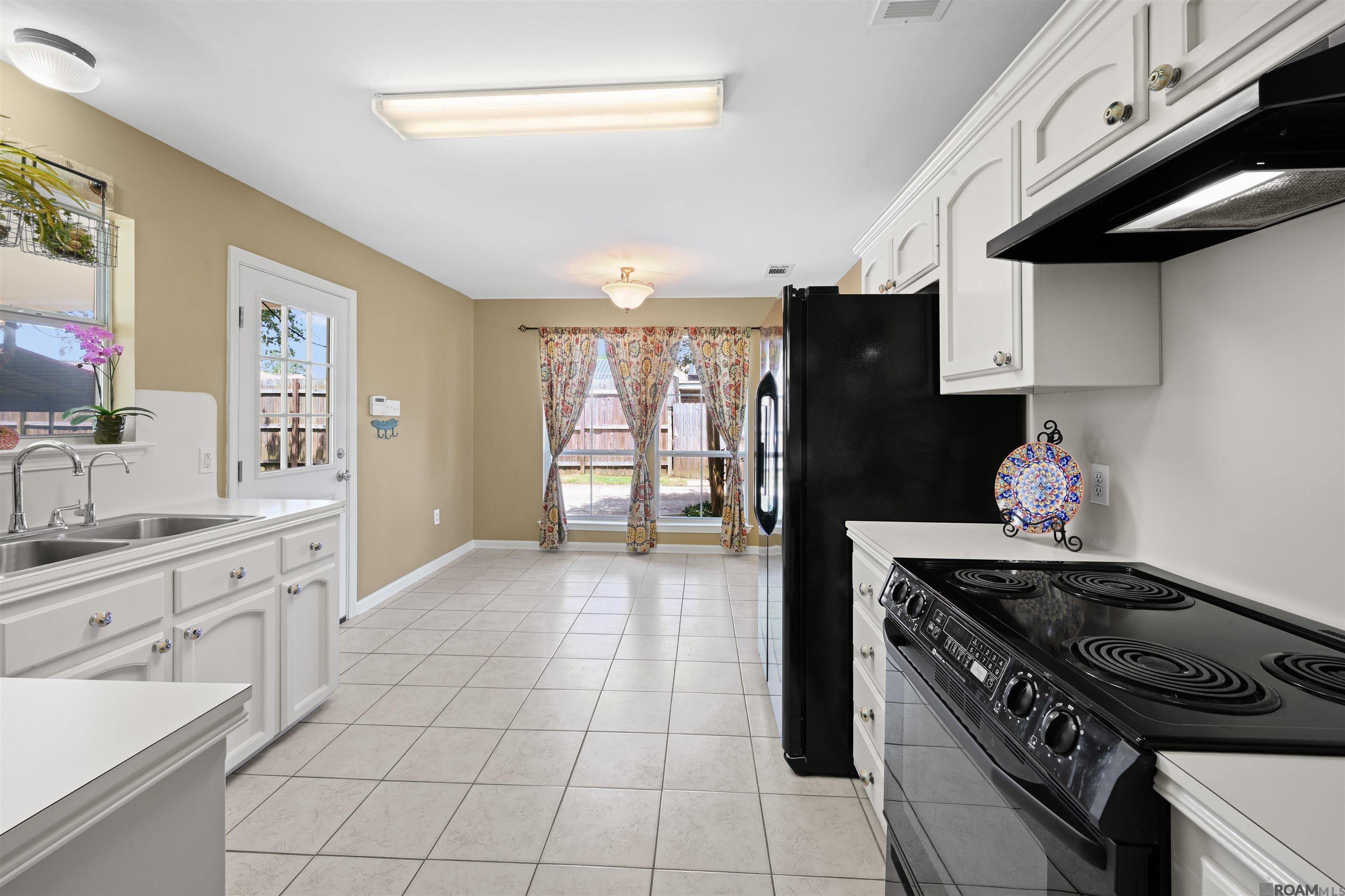 15059 Ridgewood Ave, Prairieville, LA, 70769