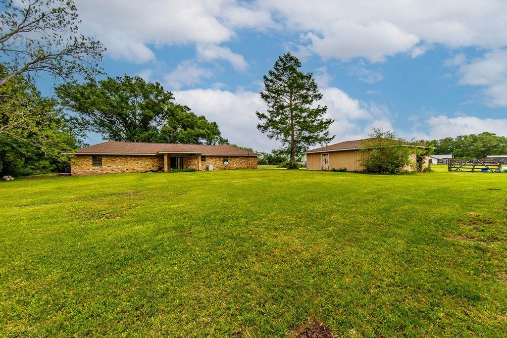 376 Highway 652, Raceland, LA, 70394