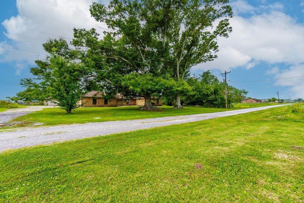 376 Highway 652, Raceland, LA, 70394